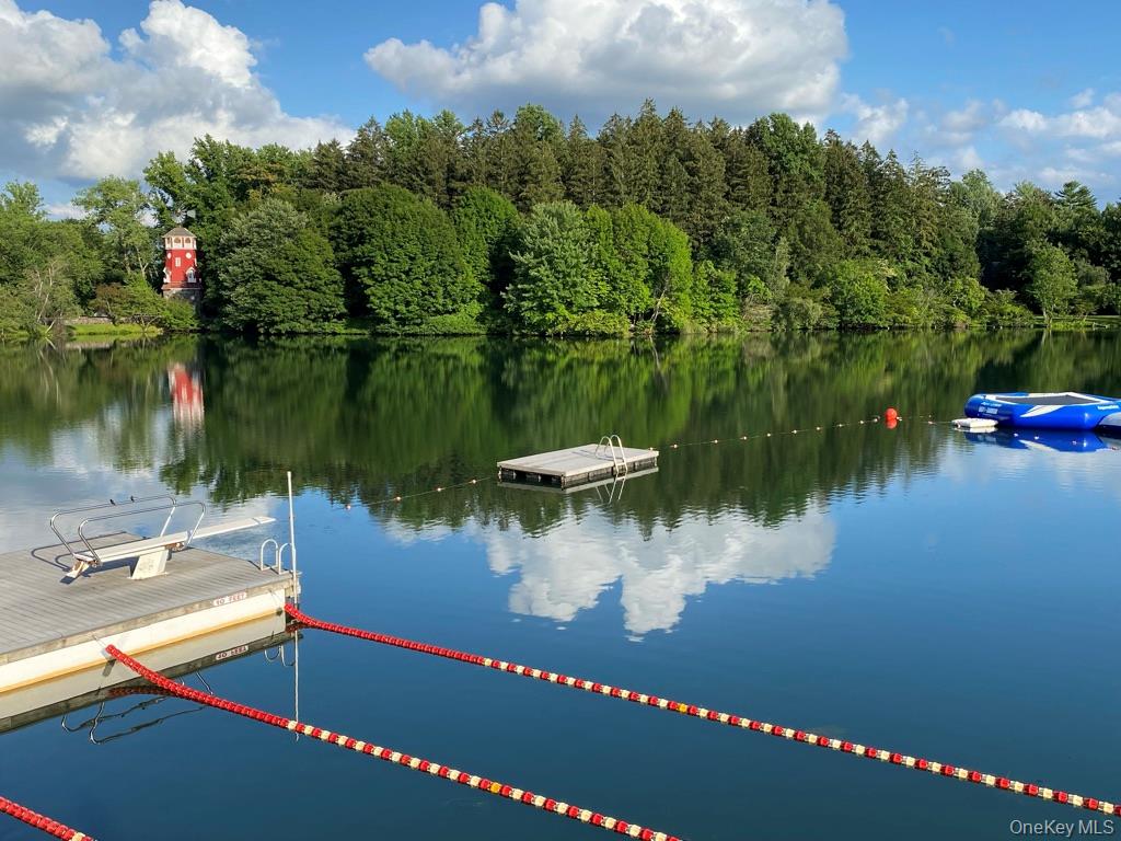 18 Fox Ridge Road, Armonk, NY 10504