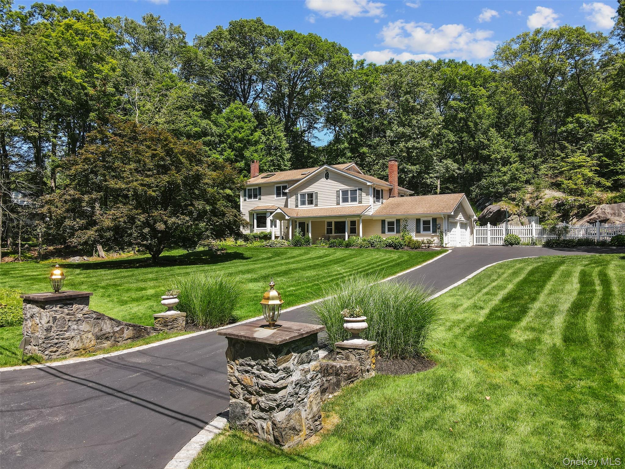 18 Fox Ridge Road, Armonk, NY 10504