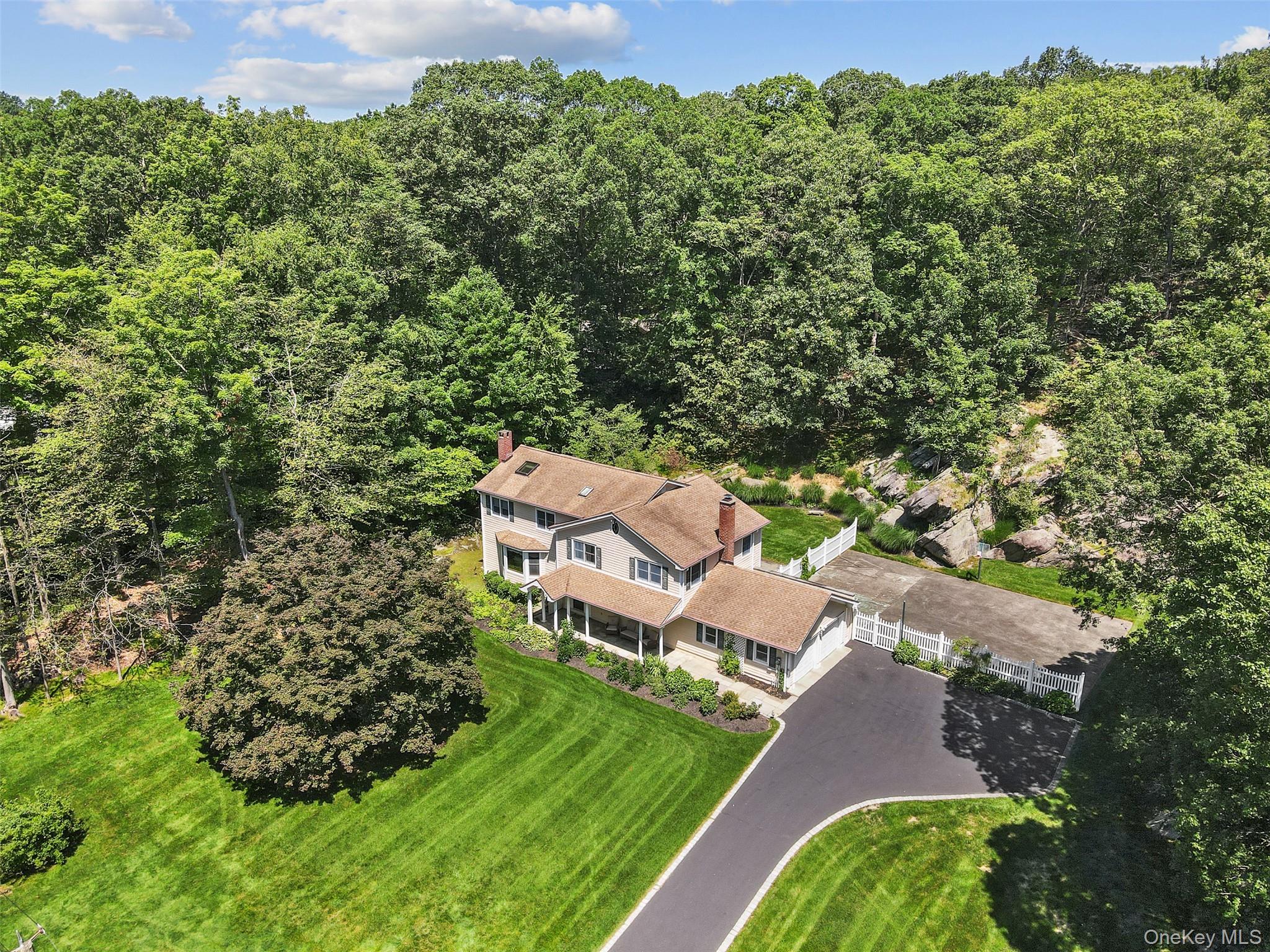 18 Fox Ridge Road, Armonk, NY 10504