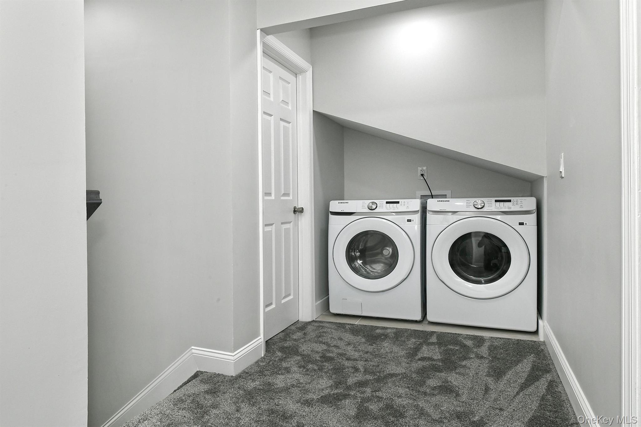 61 Spar Drive, Mastic Beach, NY 11951