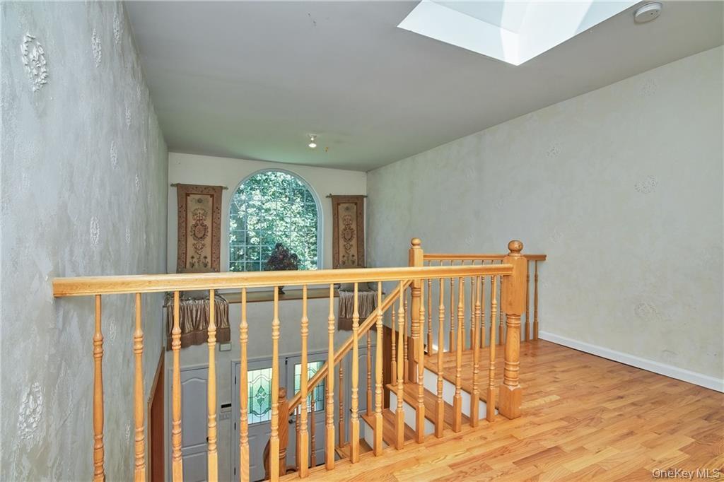 113 Carlton Road W, Suffern, NY 10901