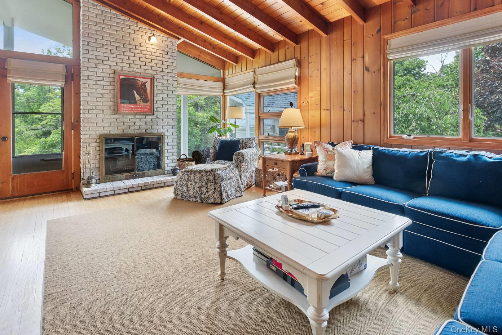 16 S Beach Road, Southampton, NY 11968