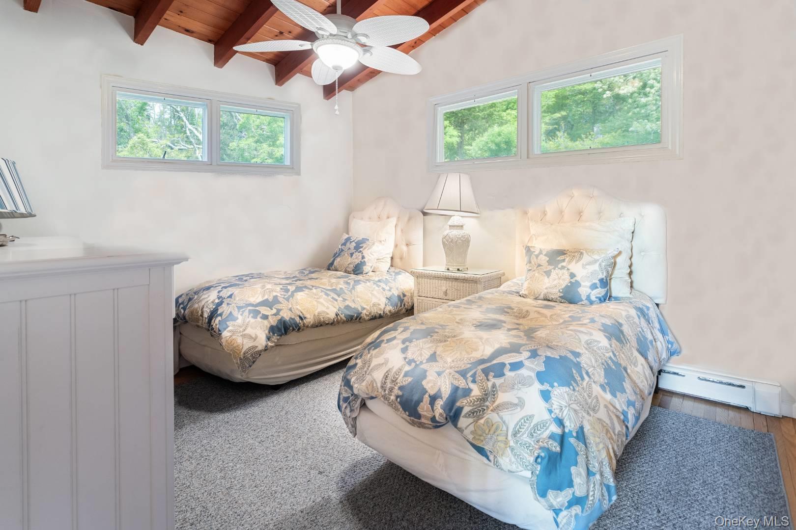 16 S Beach Road, Southampton, NY 11968