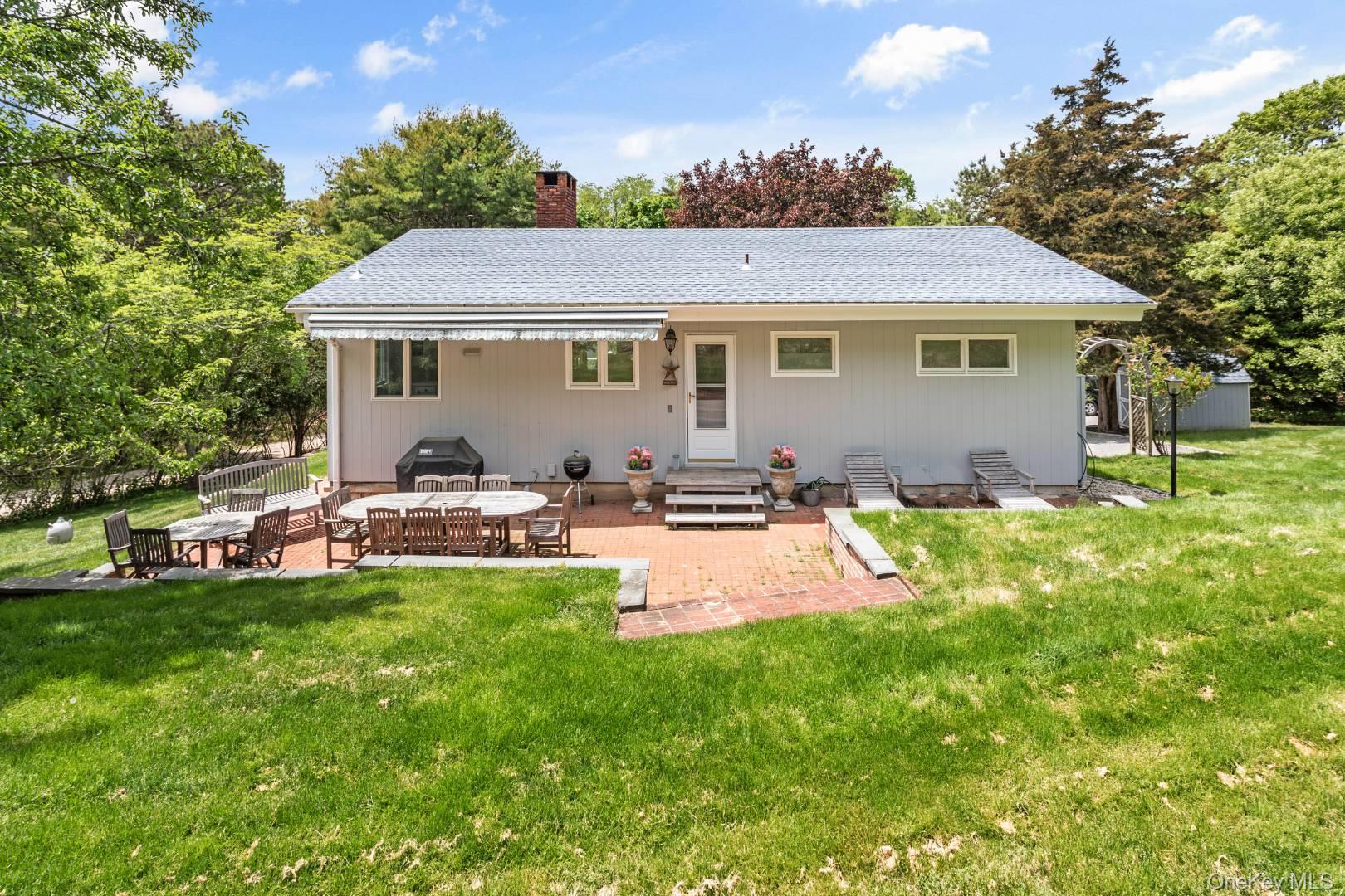 16 S Beach Road, Southampton, NY 11968