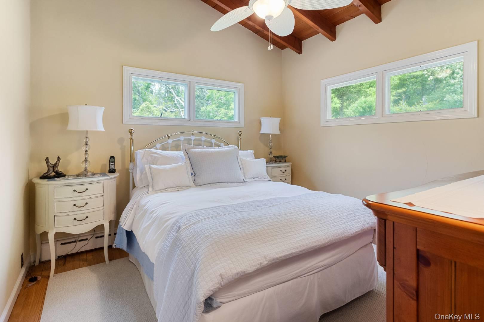 16 S Beach Road, Southampton, NY 11968