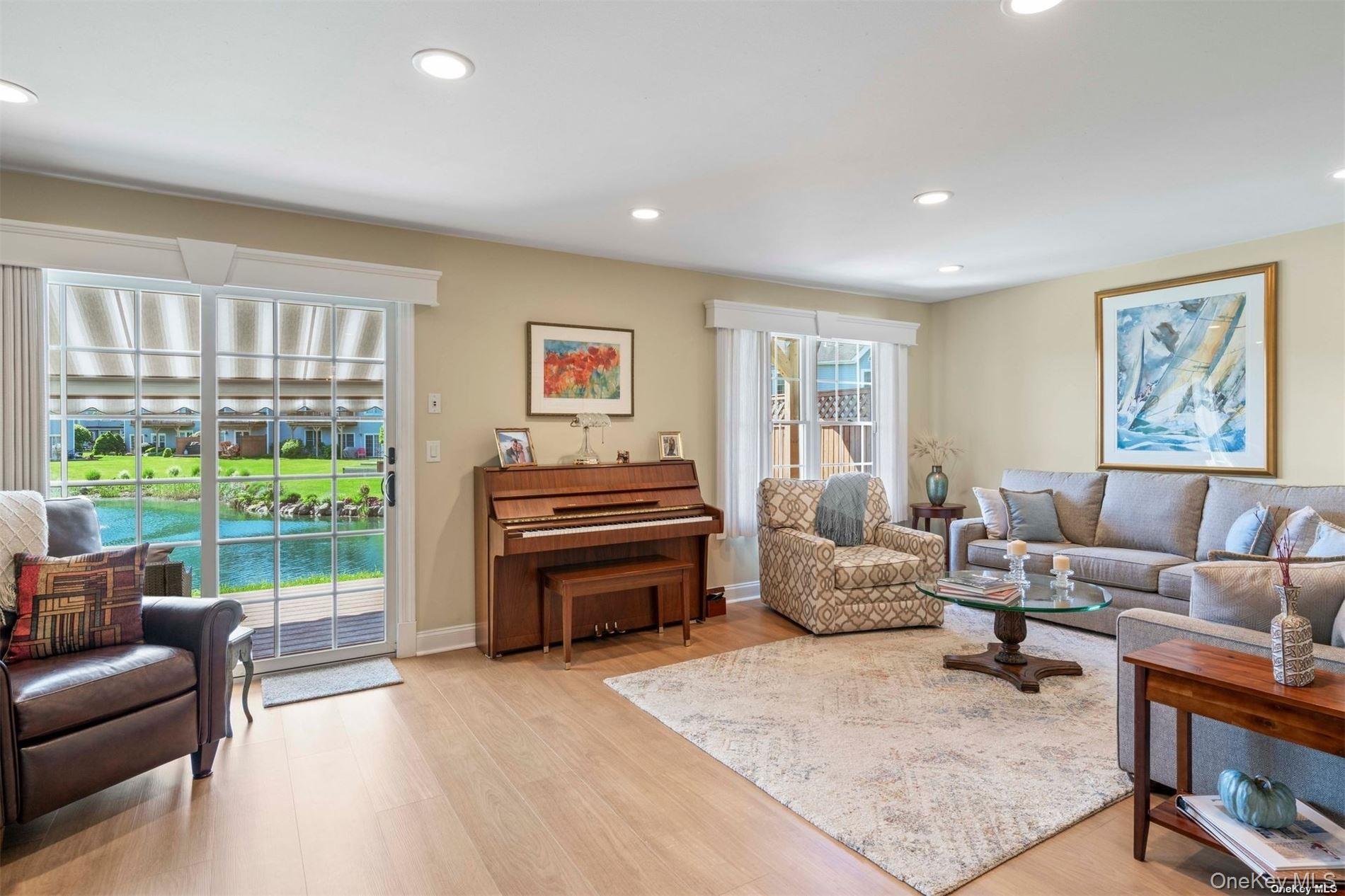 2 Lakebridge Drive S # 2, Kings Park, NY 11754