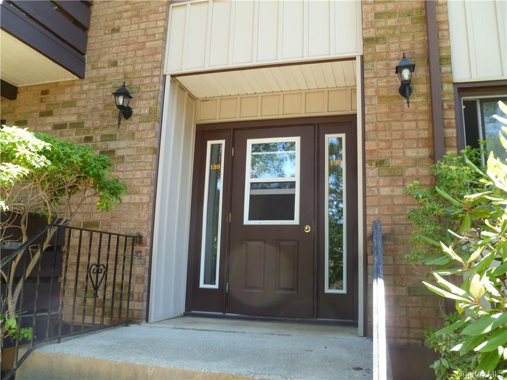 195 Sierra Vista Lane, Valley Cottage, NY 10989