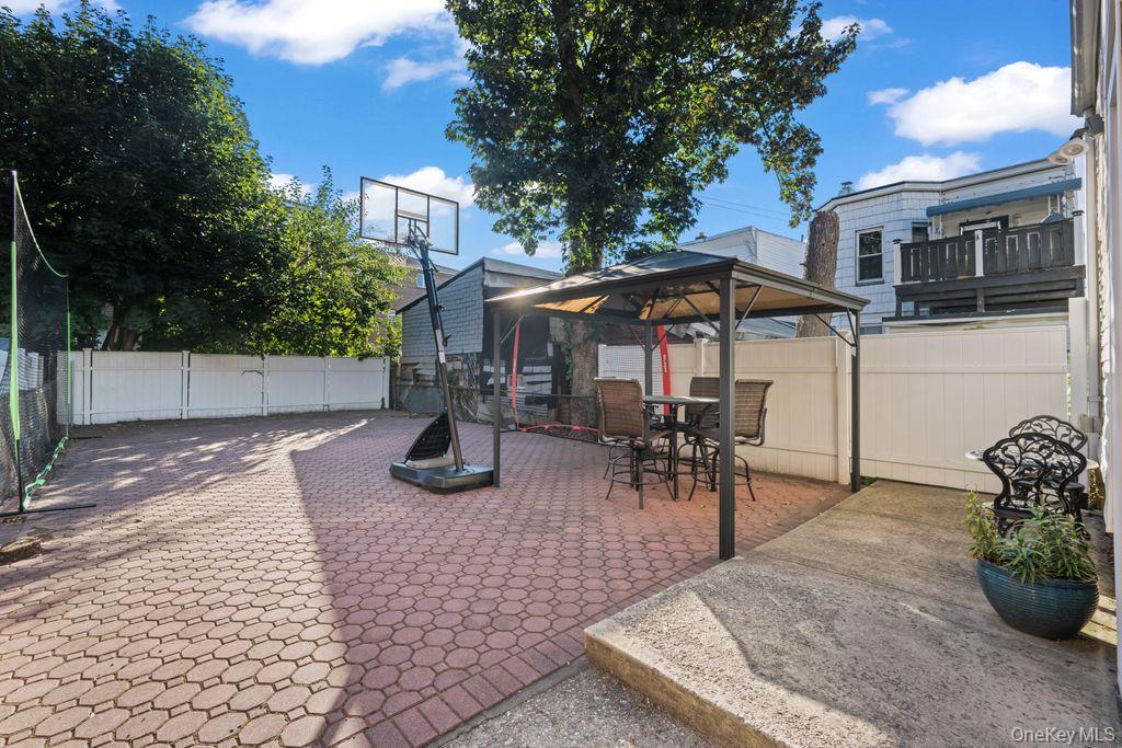 1102 E 94th Street, Brooklyn, NY 11236