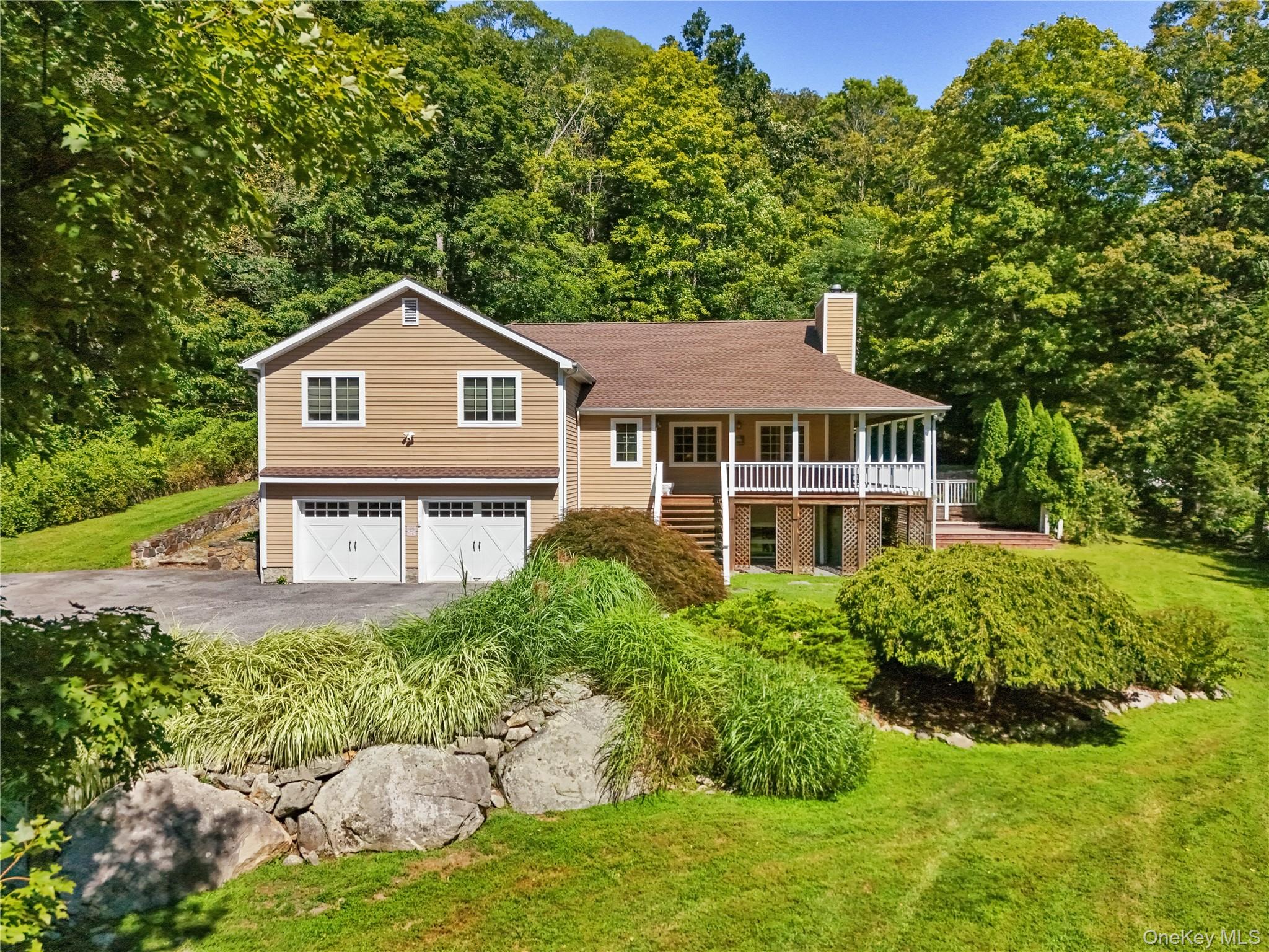 122 Wiccopee Road, Putnam Valley, NY 10579