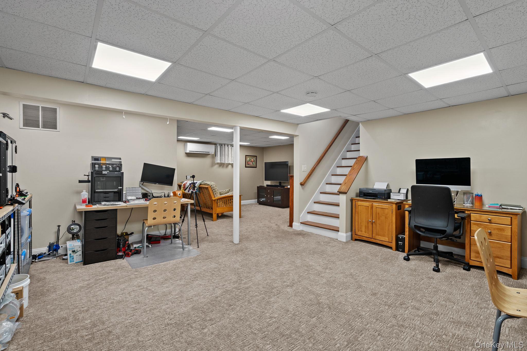 323 Sycamore Drive, New Windsor, NY 12553