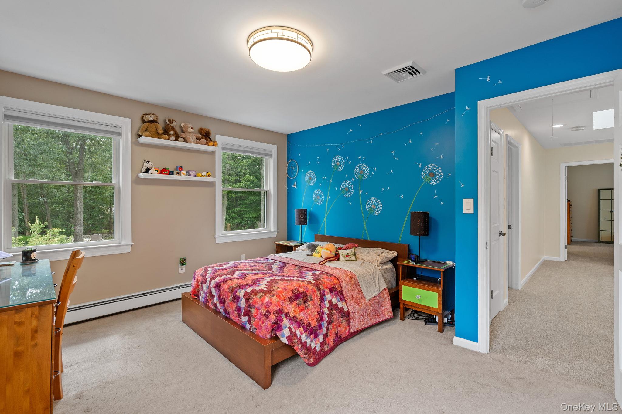 323 Sycamore Drive, New Windsor, NY 12553