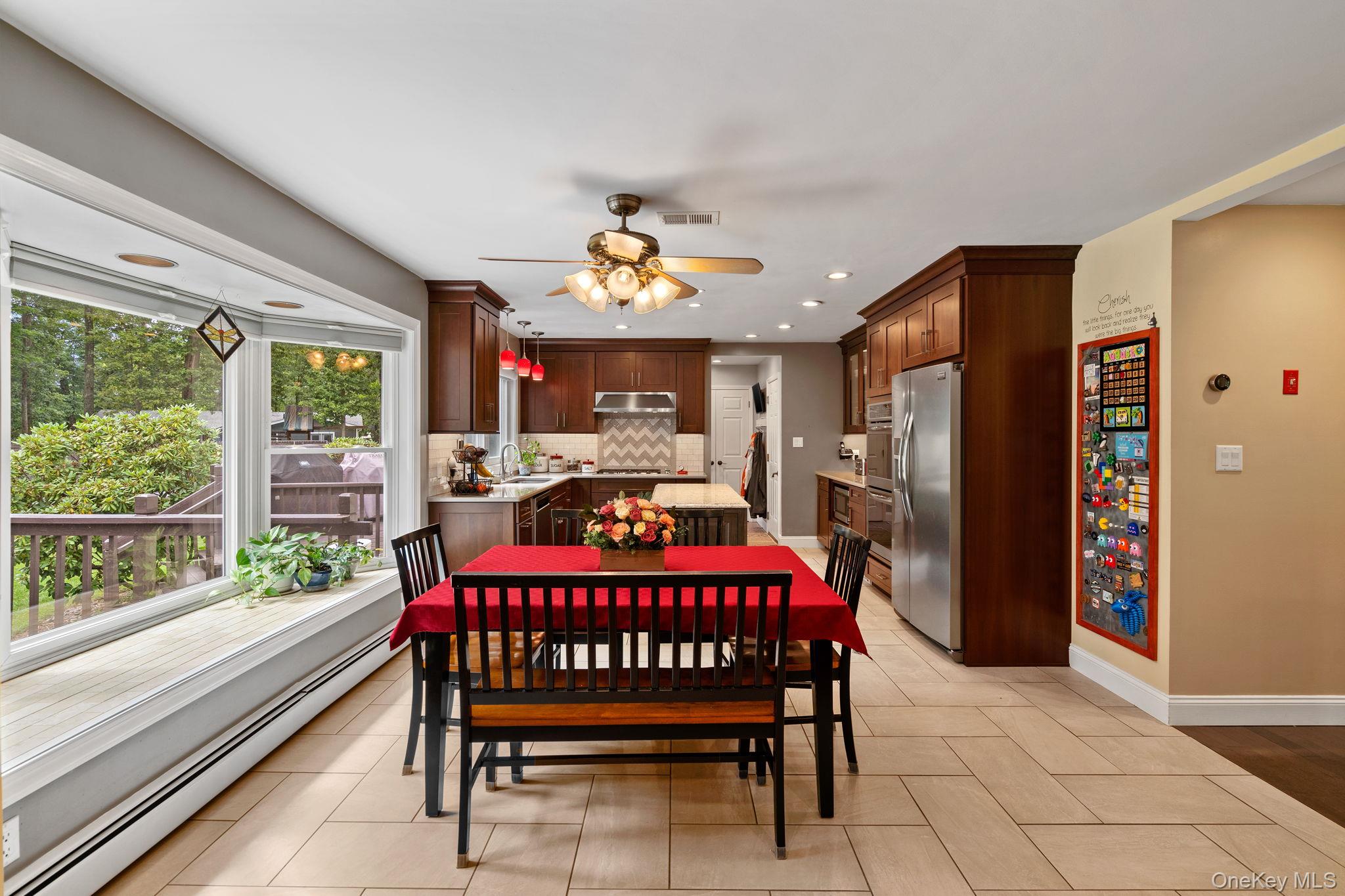 323 Sycamore Drive, New Windsor, NY 12553