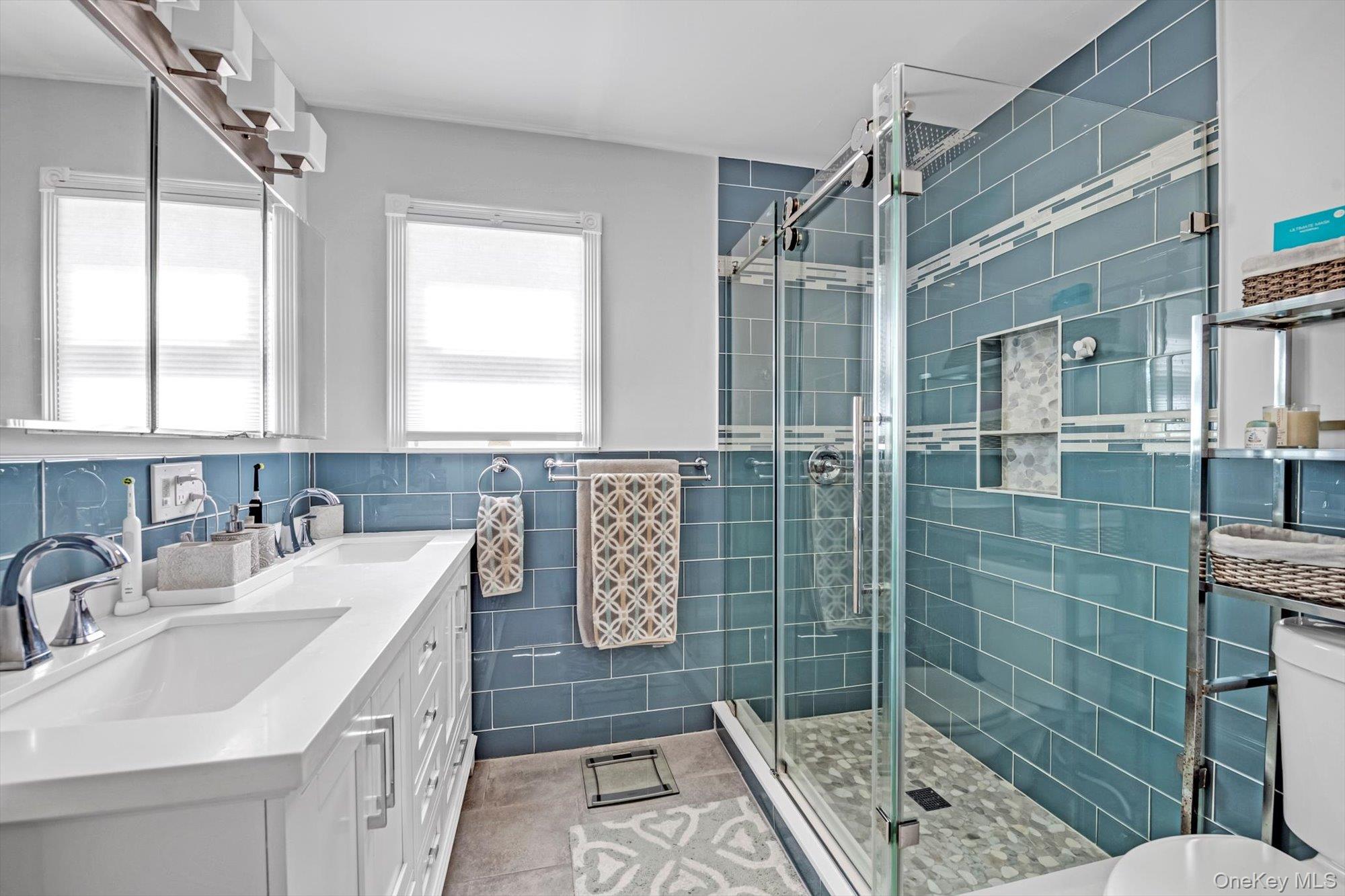 20 Hazel Avenue, Farmingdale, NY 11735