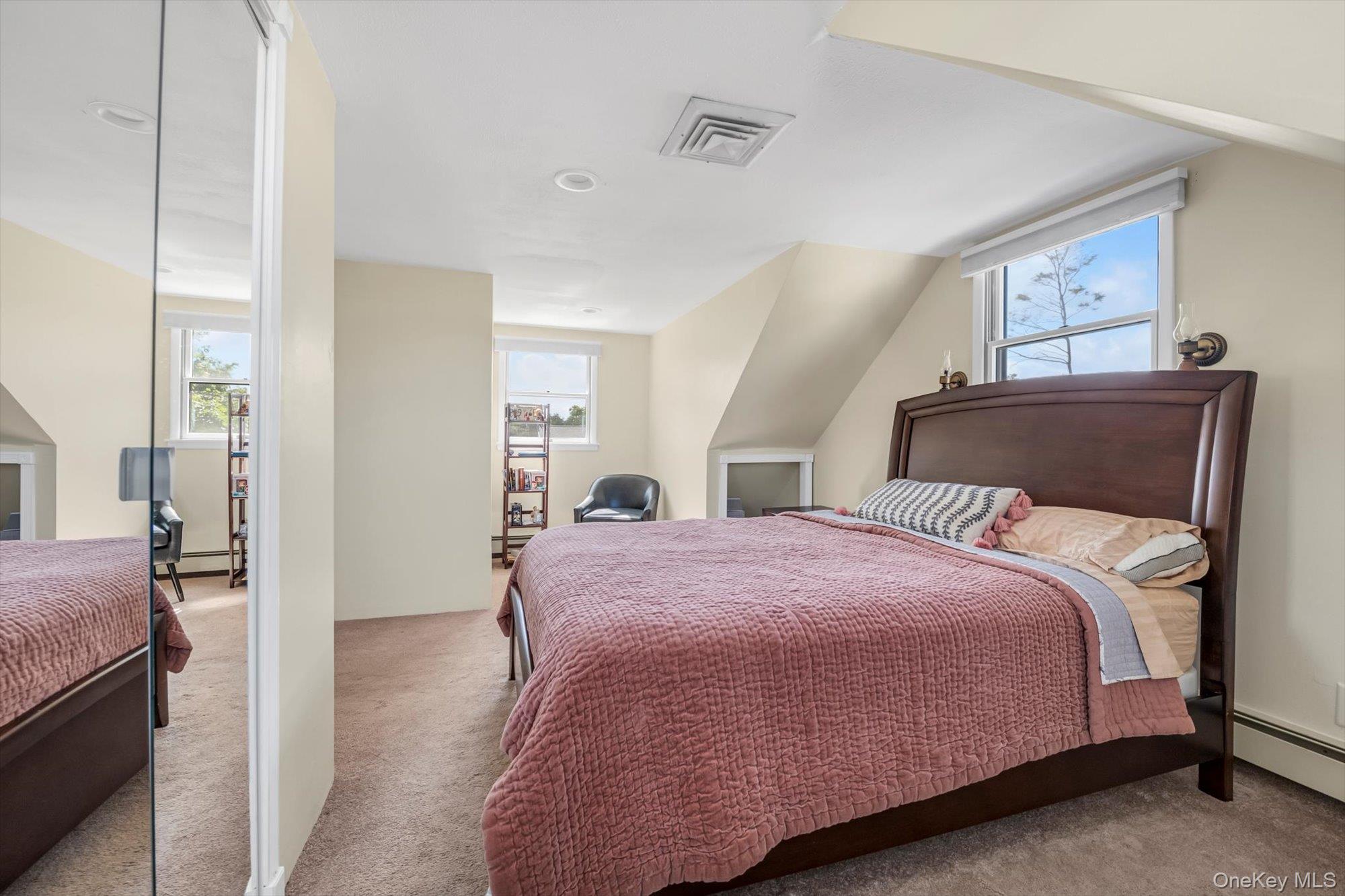 20 Hazel Avenue, Farmingdale, NY 11735