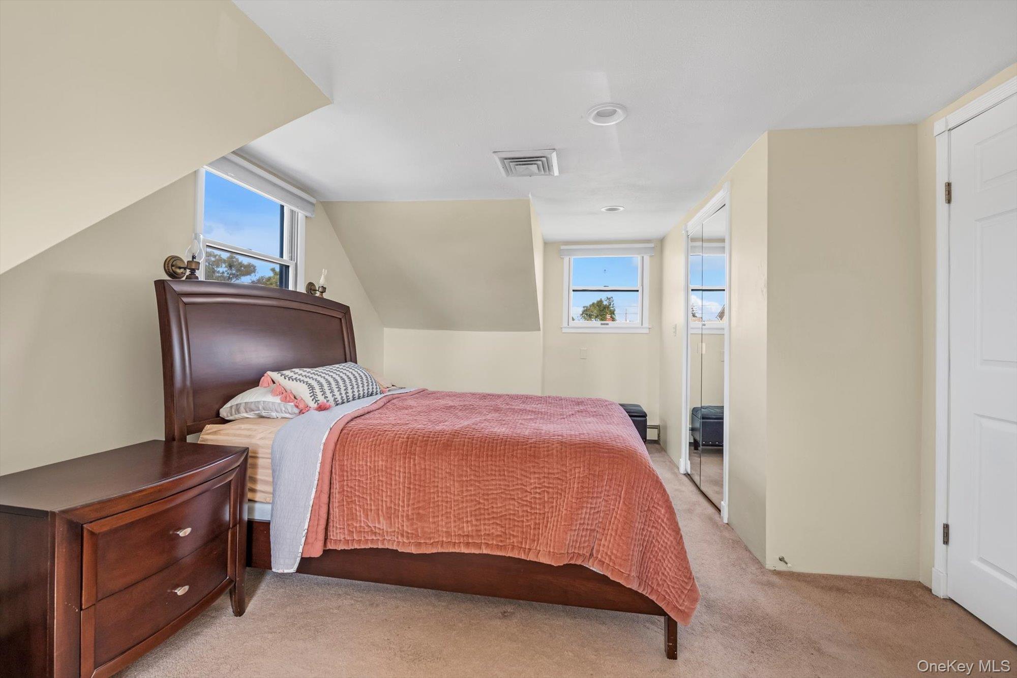 20 Hazel Avenue, Farmingdale, NY 11735