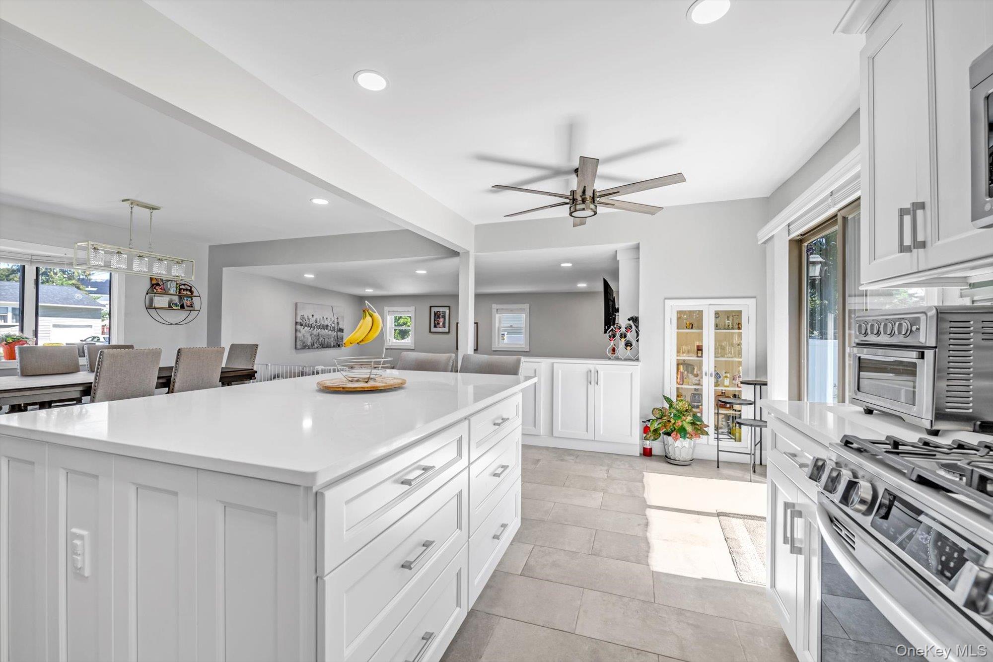 20 Hazel Avenue, Farmingdale, NY 11735