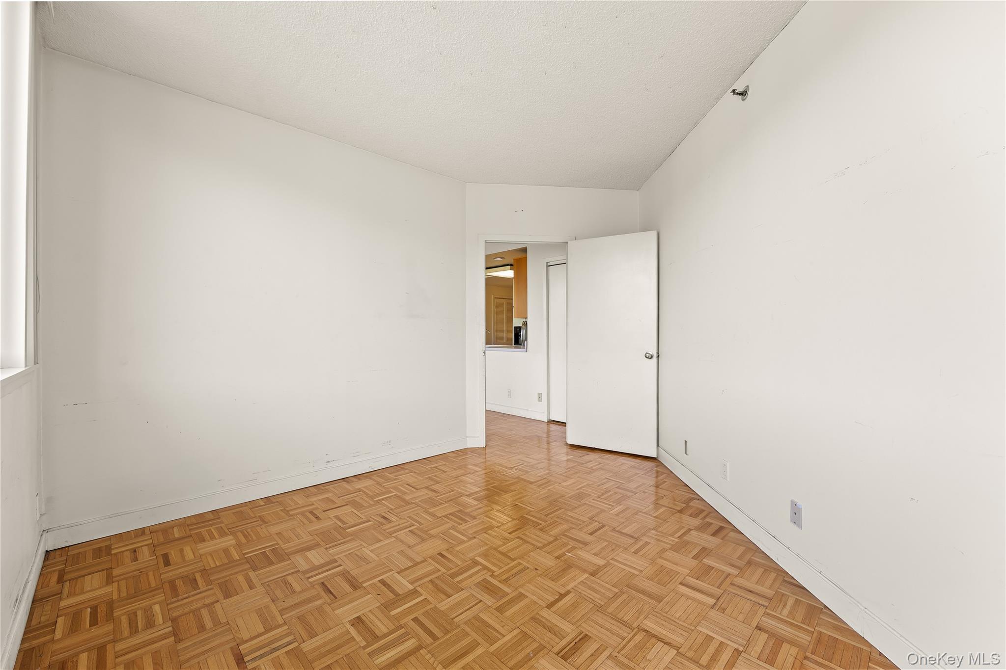 50 E Hartsdale Avenue # 3G, Hartsdale, NY 10530