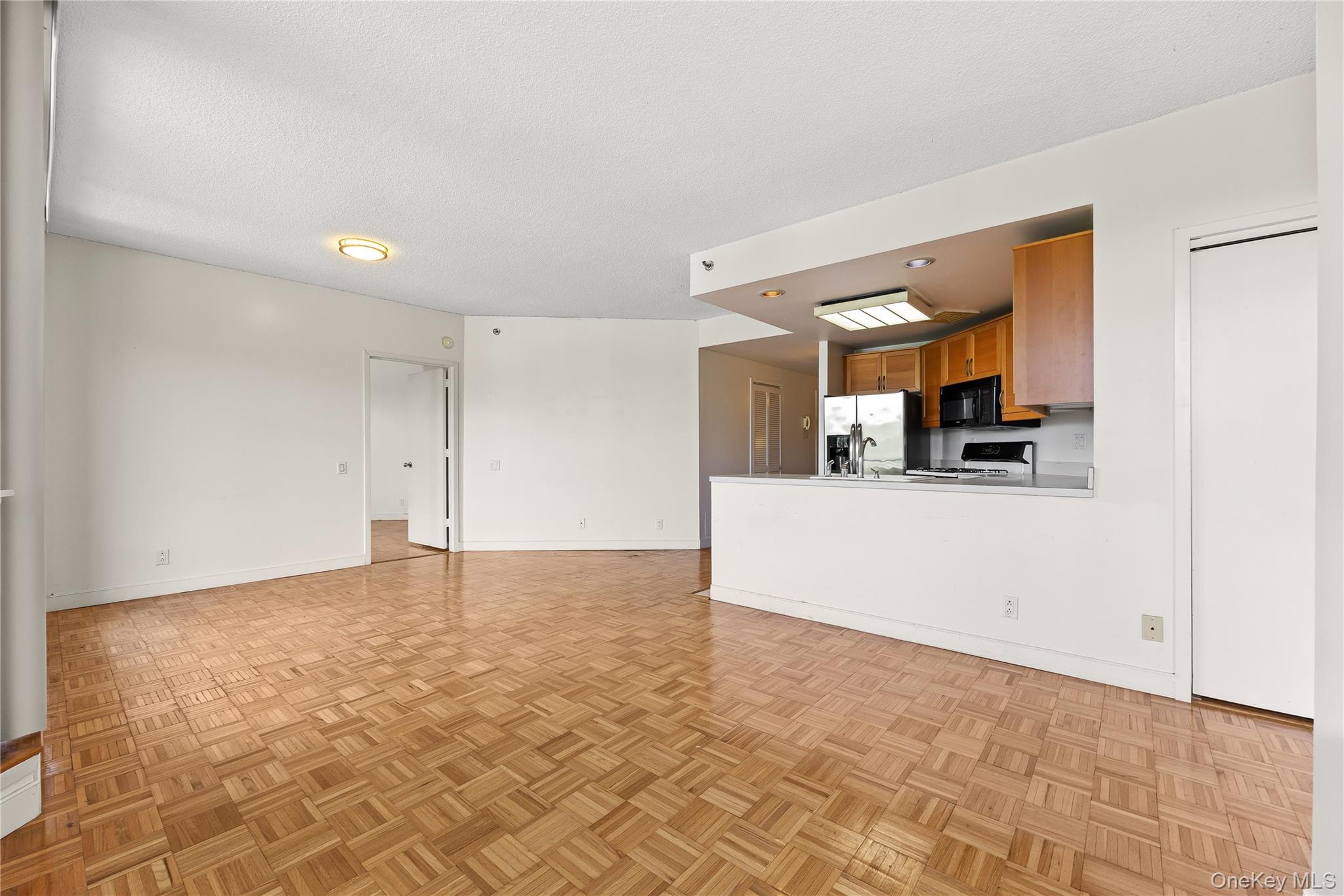 50 E Hartsdale Avenue # 3G, Hartsdale, NY 10530