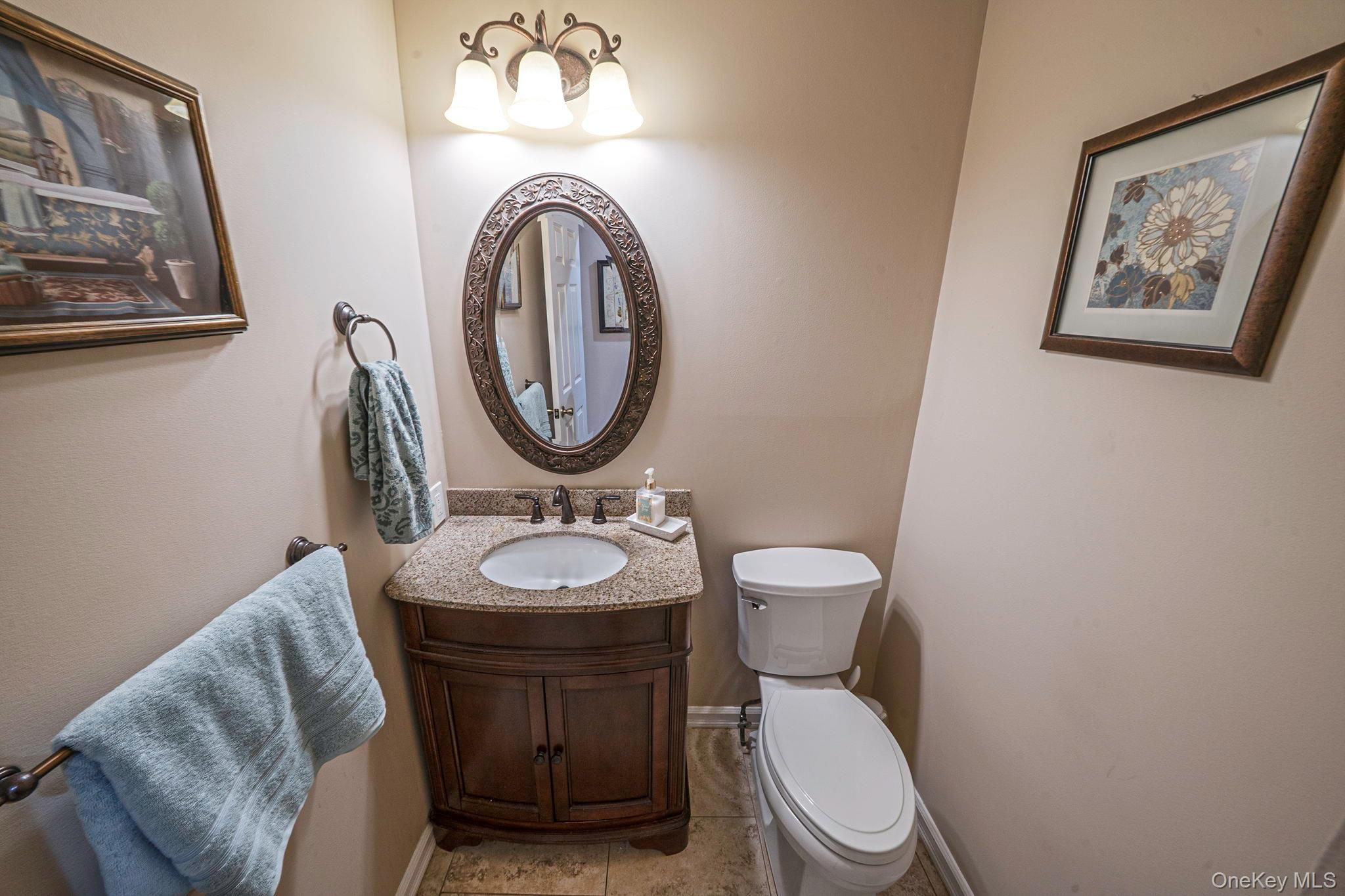 185 Colony Drive N, Holbrook, NY 11741