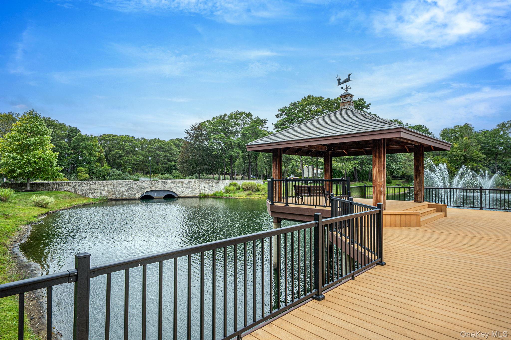 185 Colony Drive N, Holbrook, NY 11741