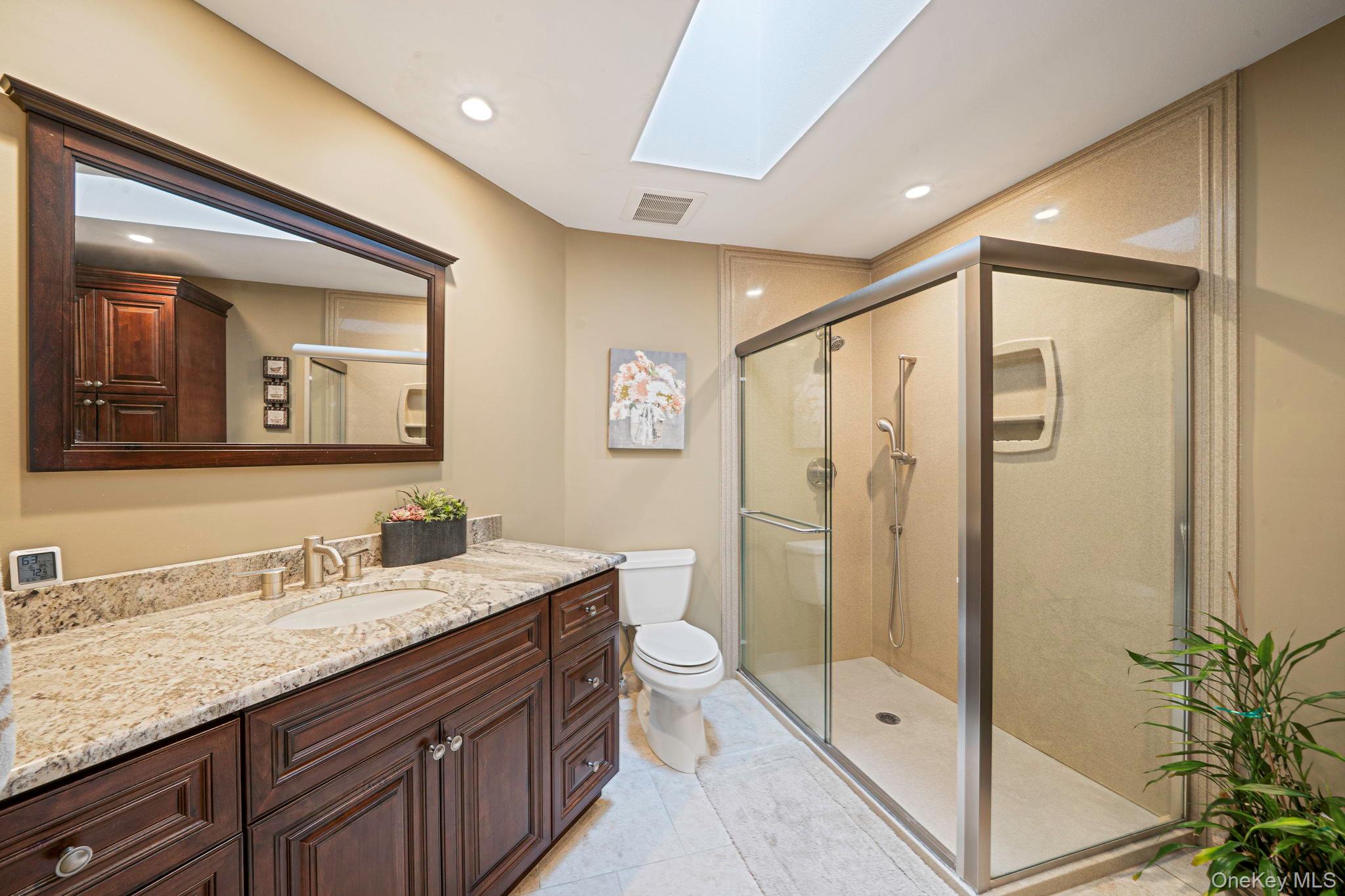 185 Colony Drive N, Holbrook, NY 11741