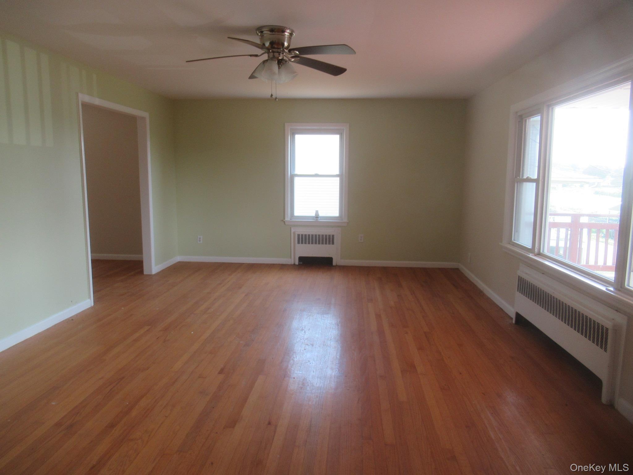 33 Meadow Avenue, Chester, NY 10918