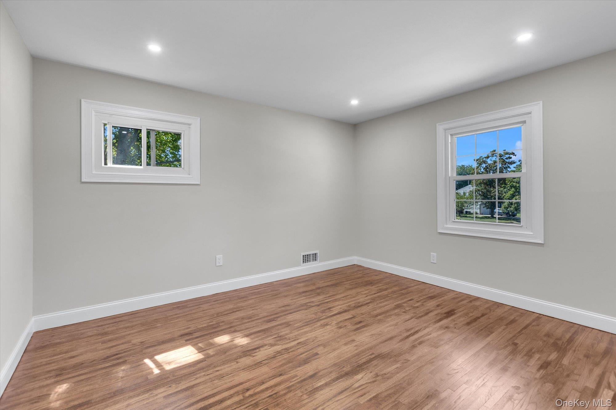 1 Spencer Way, Kings Park, NY 11754