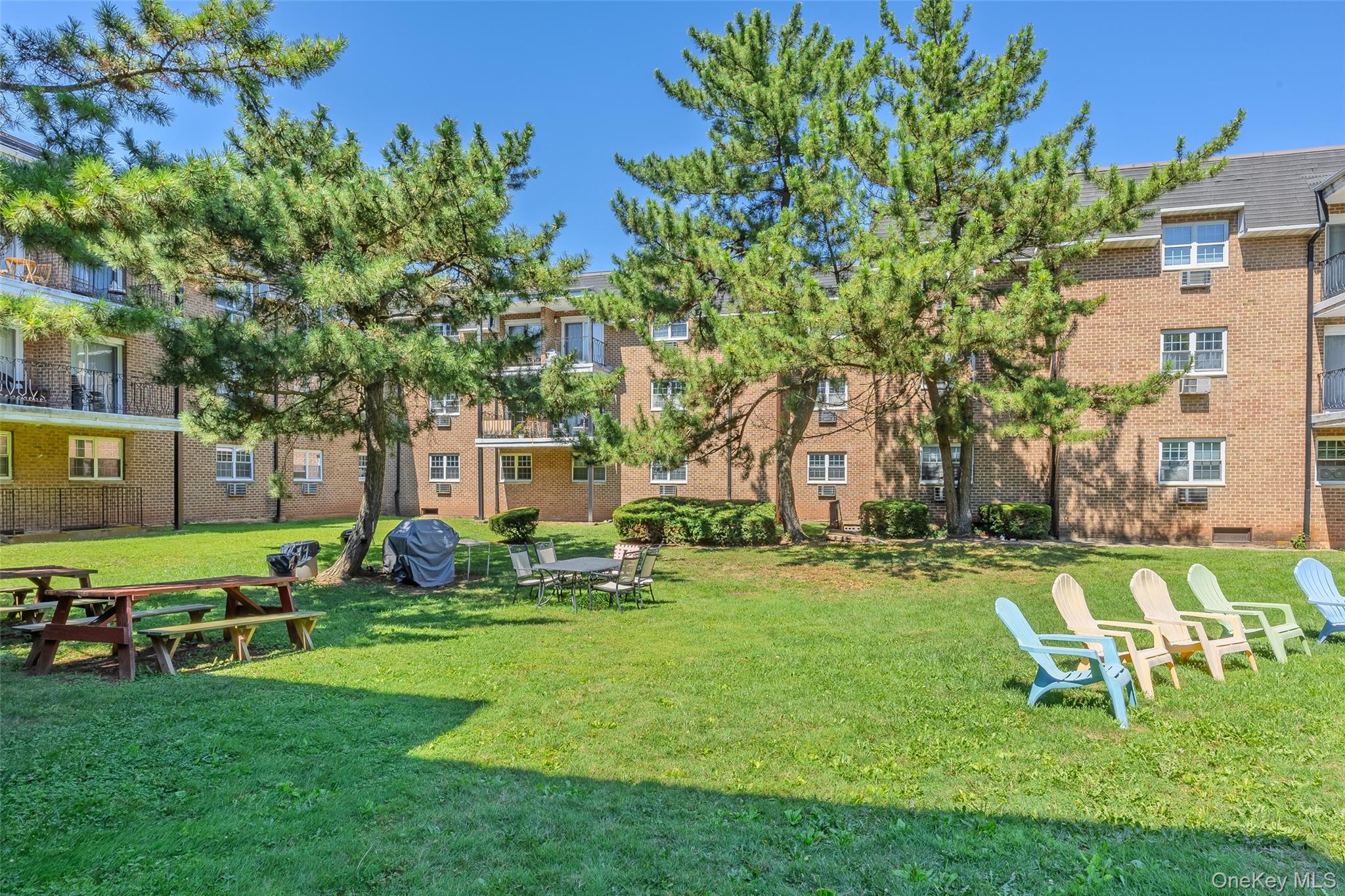 400 Maryland Avenue # 1D, Staten Island, NY 10305