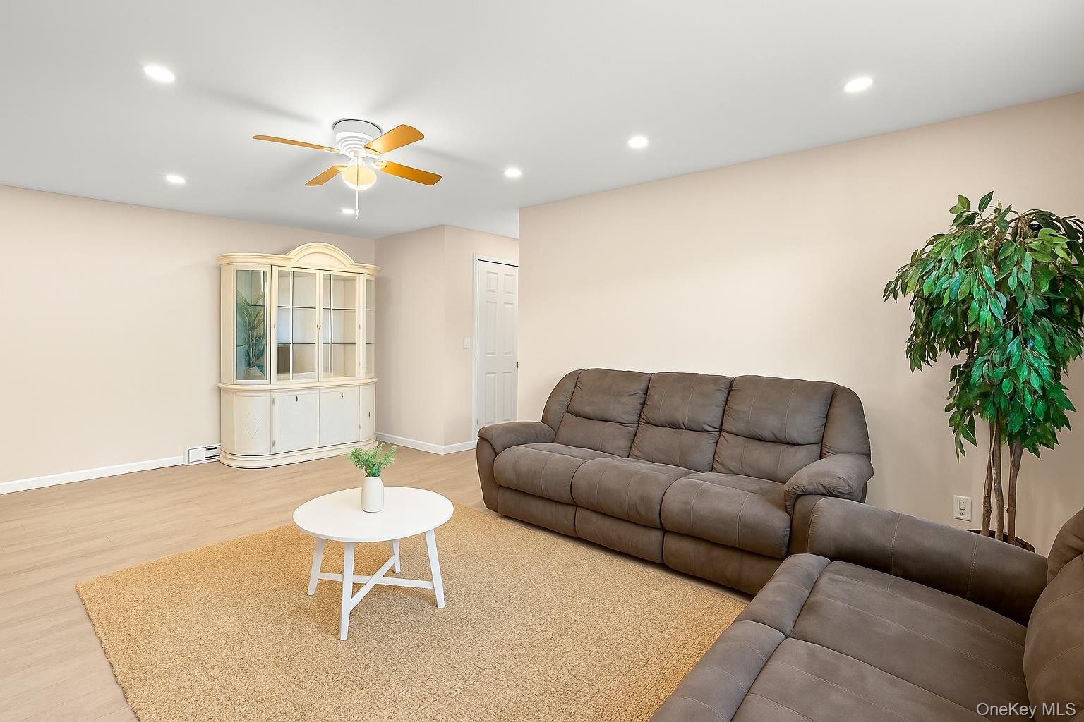 400 Maryland Avenue # 1D, Staten Island, NY 10305