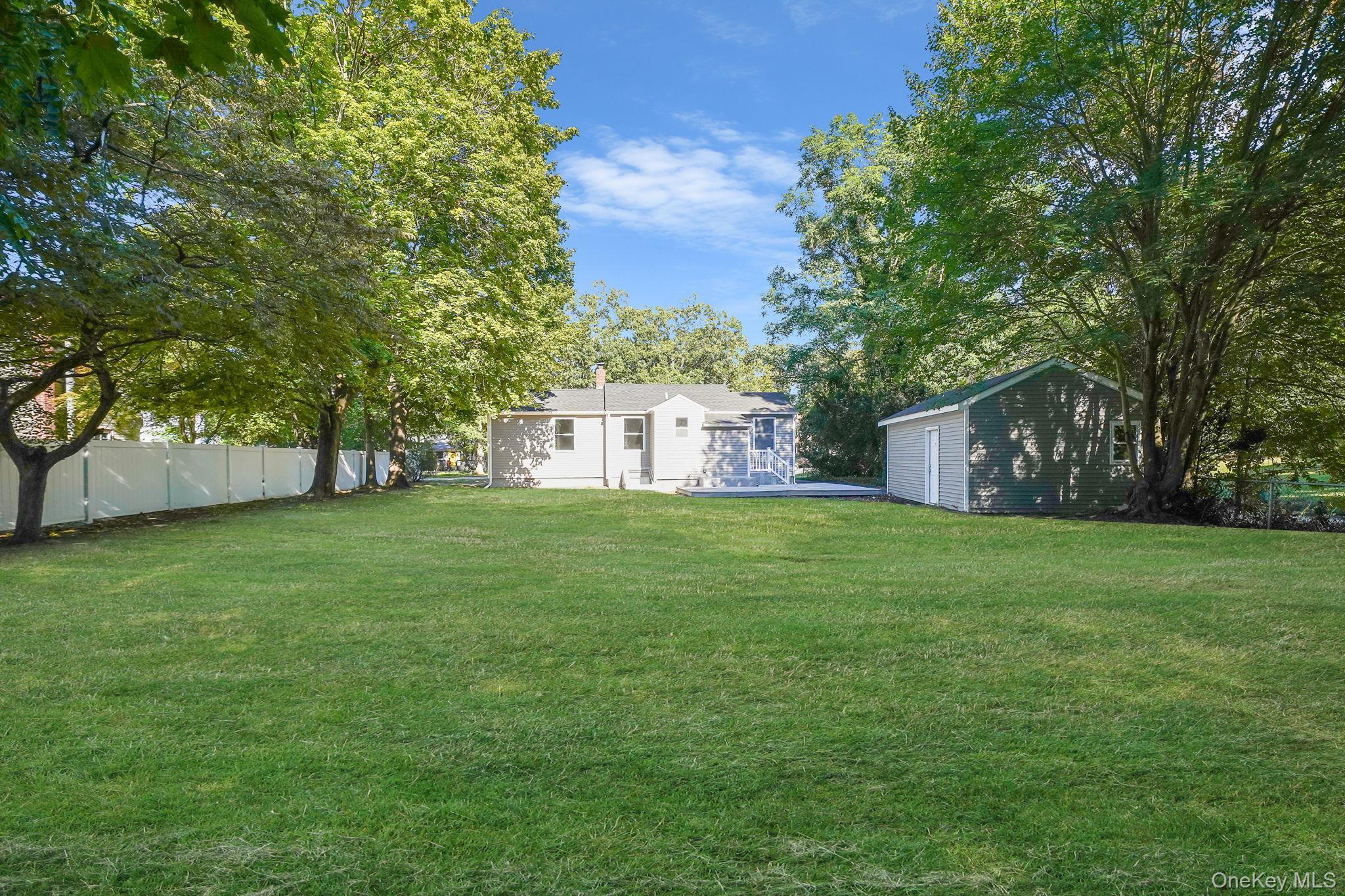 2 Myrtle Lane, Coram, NY 11727