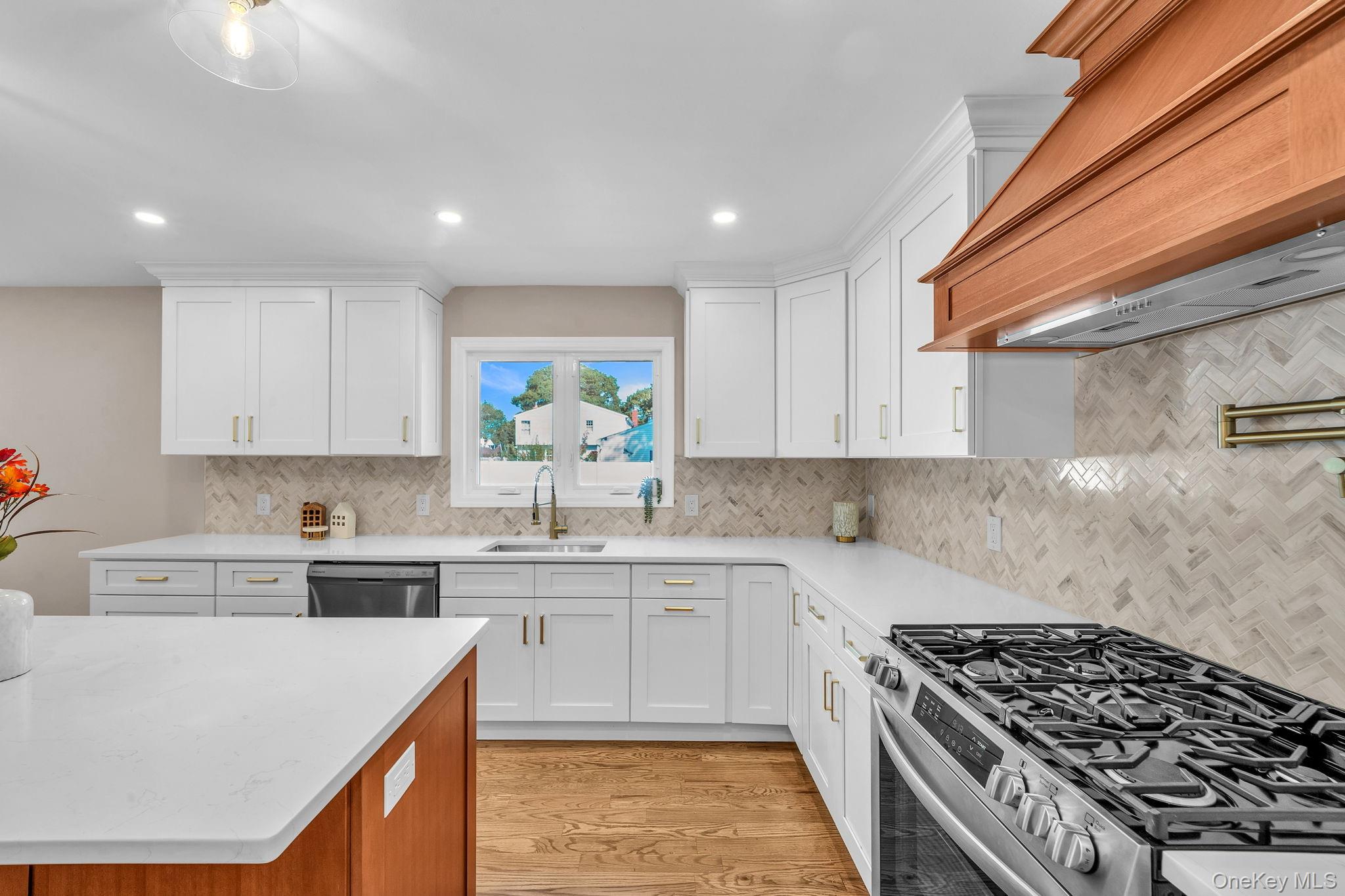 19 Marianna Place, East Islip, NY 11730