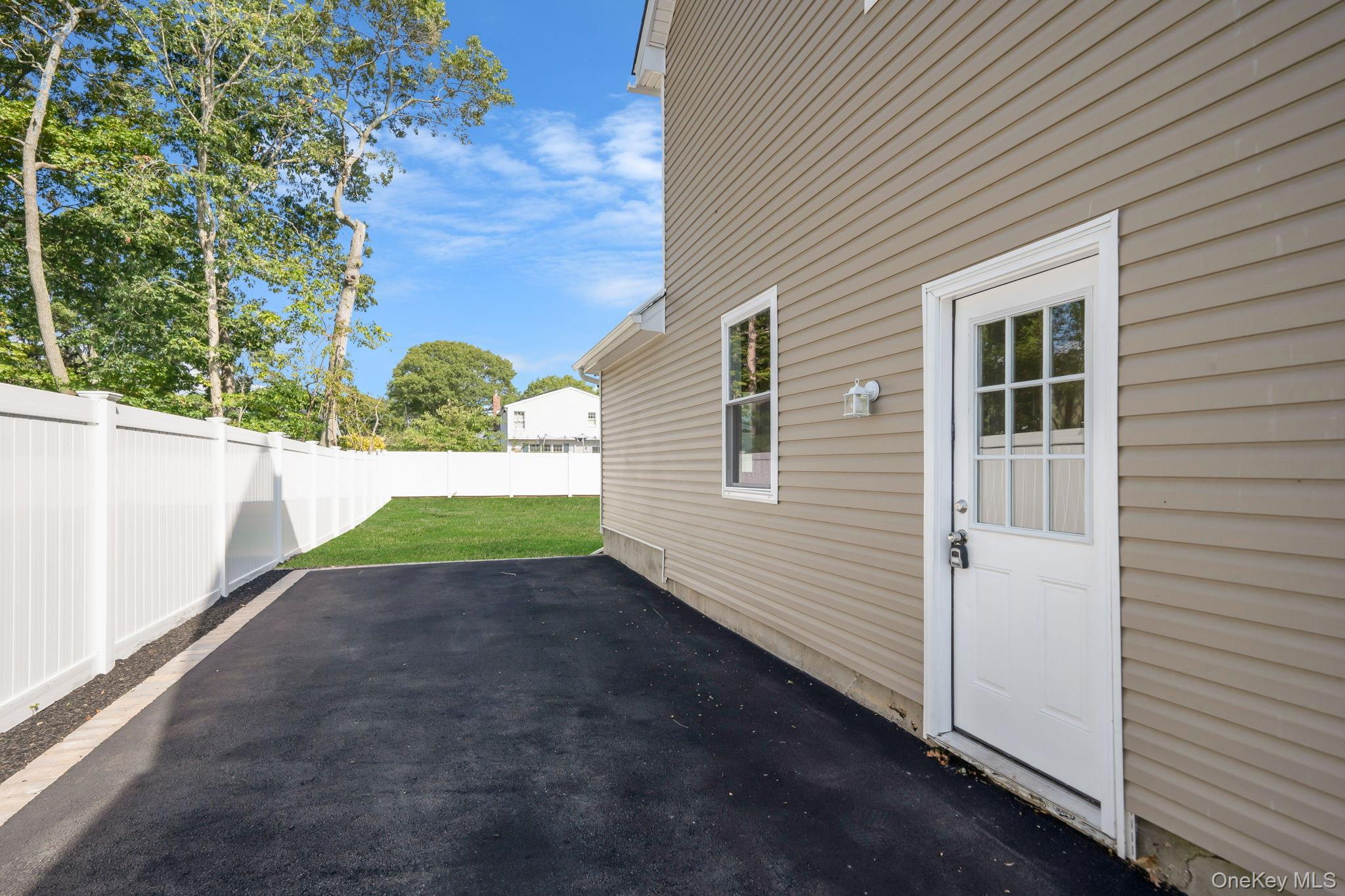 19 Marianna Place, East Islip, NY 11730