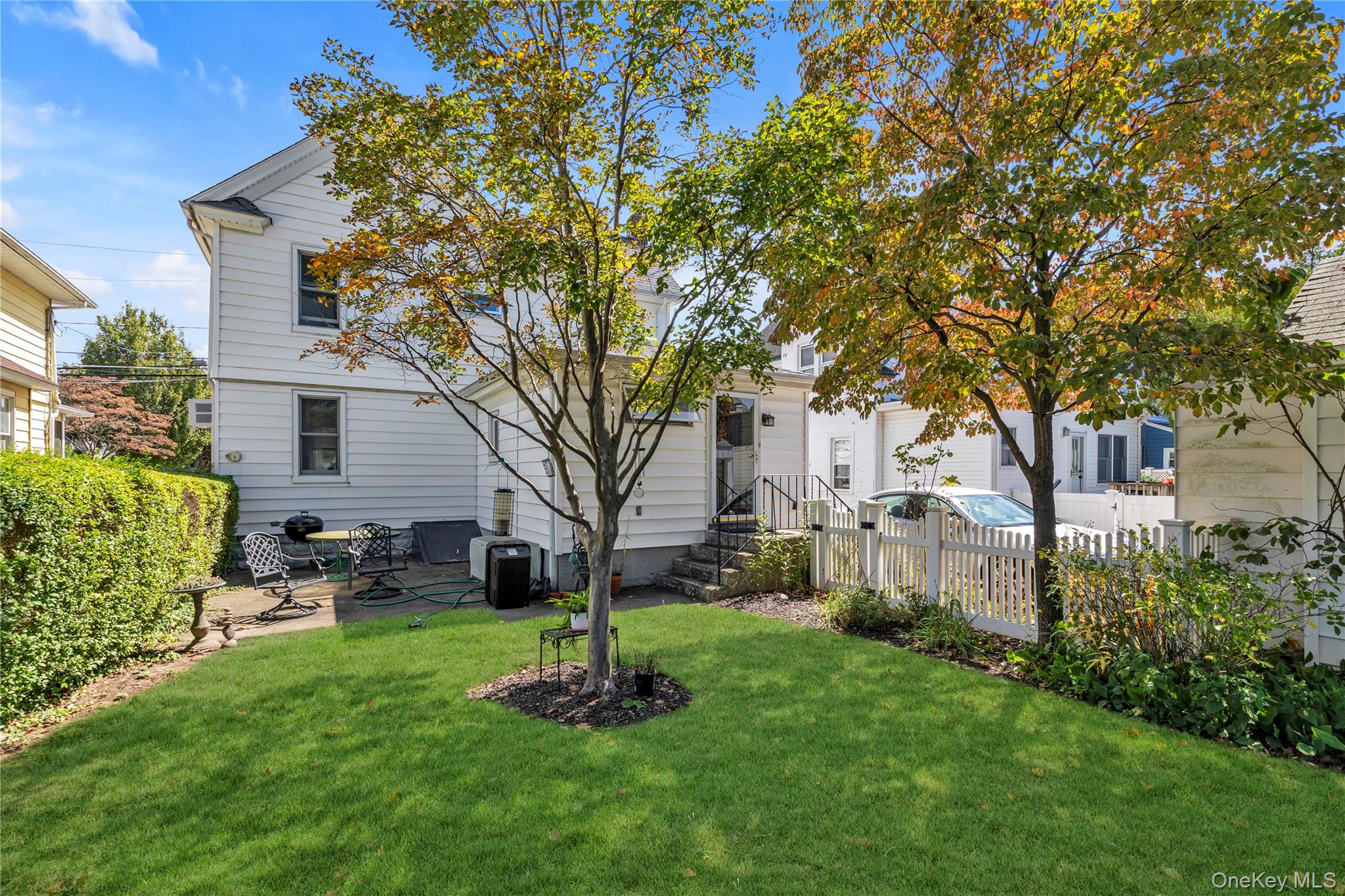 19 Plainfield Avenue, East Rockaway, NY 11518