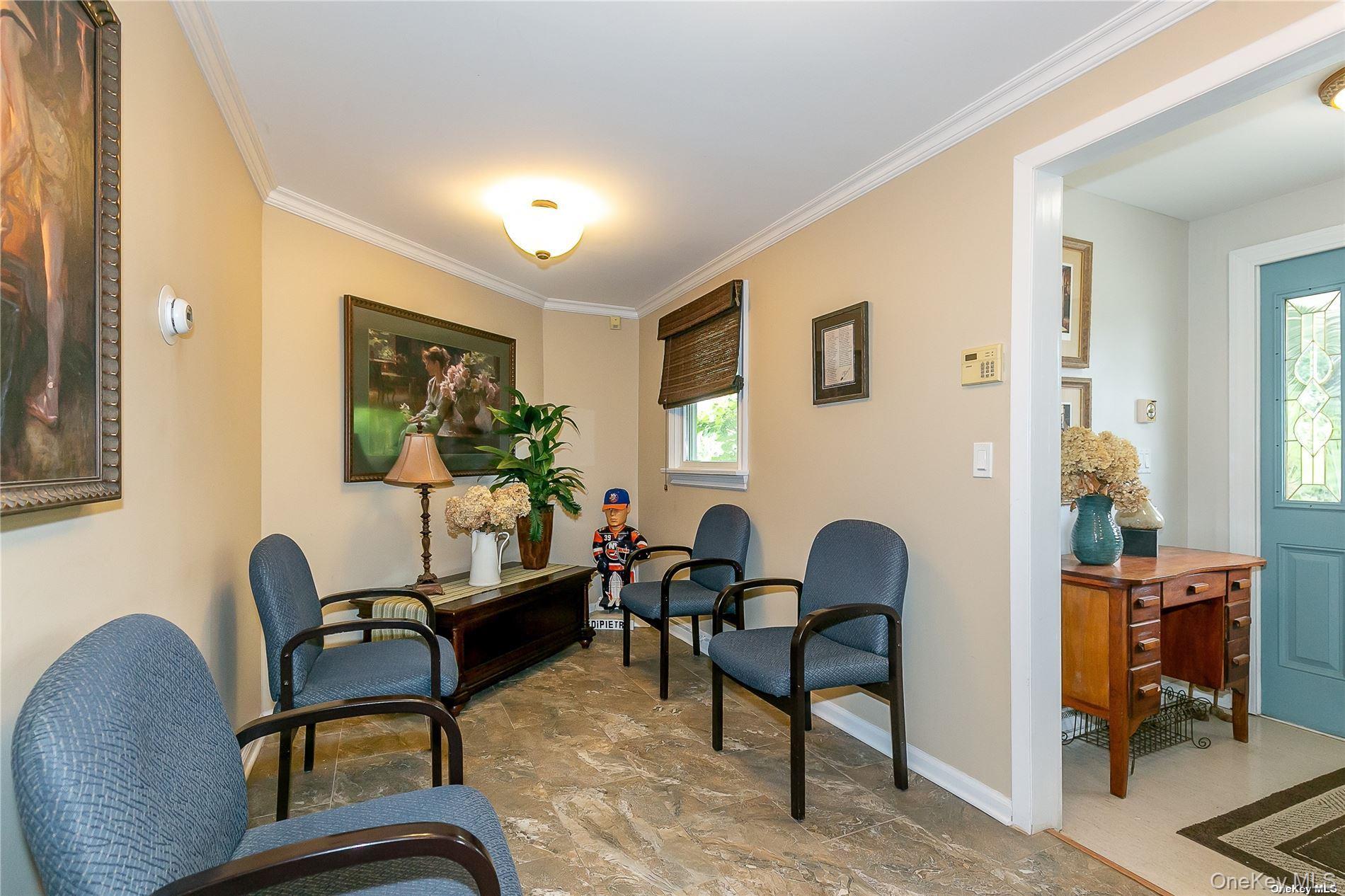 188 W Main Street, Oyster Bay, NY 11771