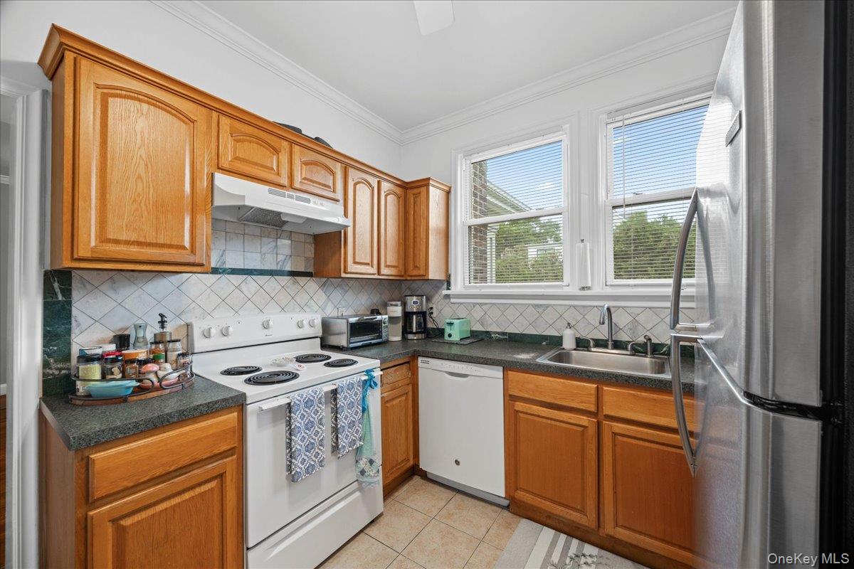 53 Rich Avenue, Mount Vernon, NY 10550