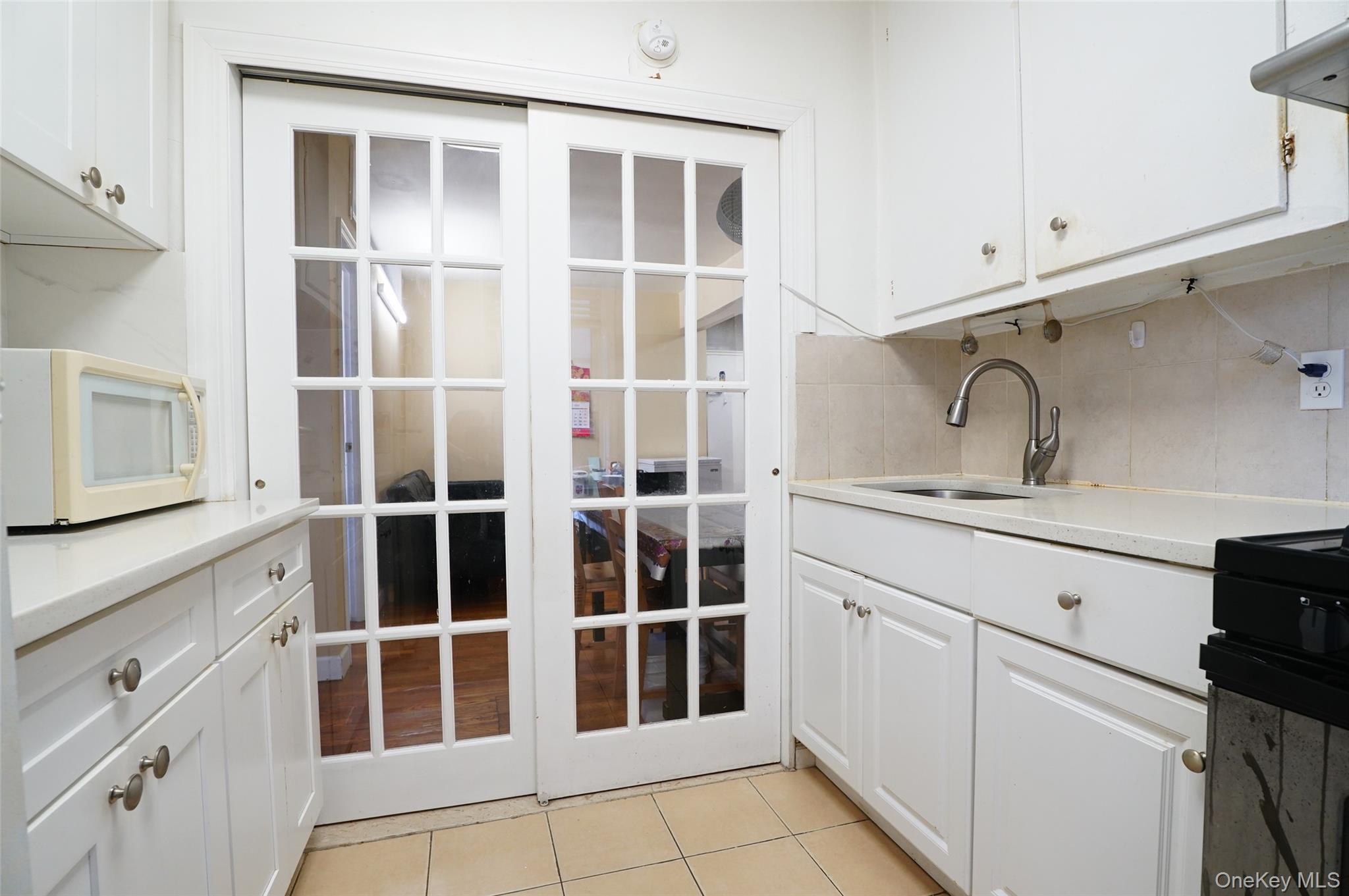 63-45 Saunders Street # 3G, Rego Park, NY 11374