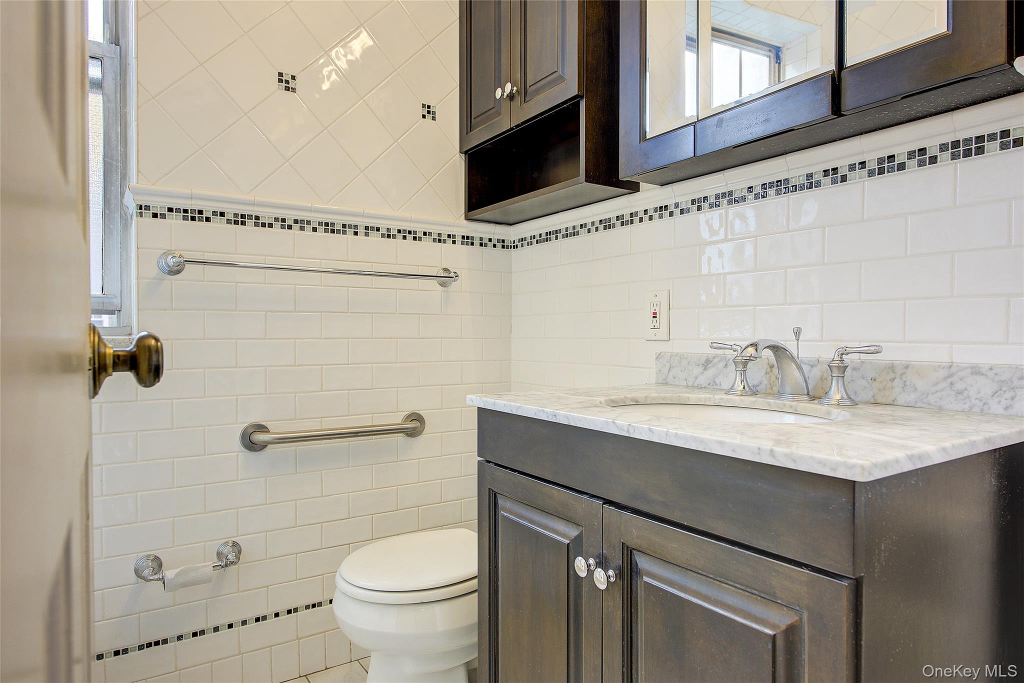 77-15 113th Street # 5L, Forest Hills, NY 11375