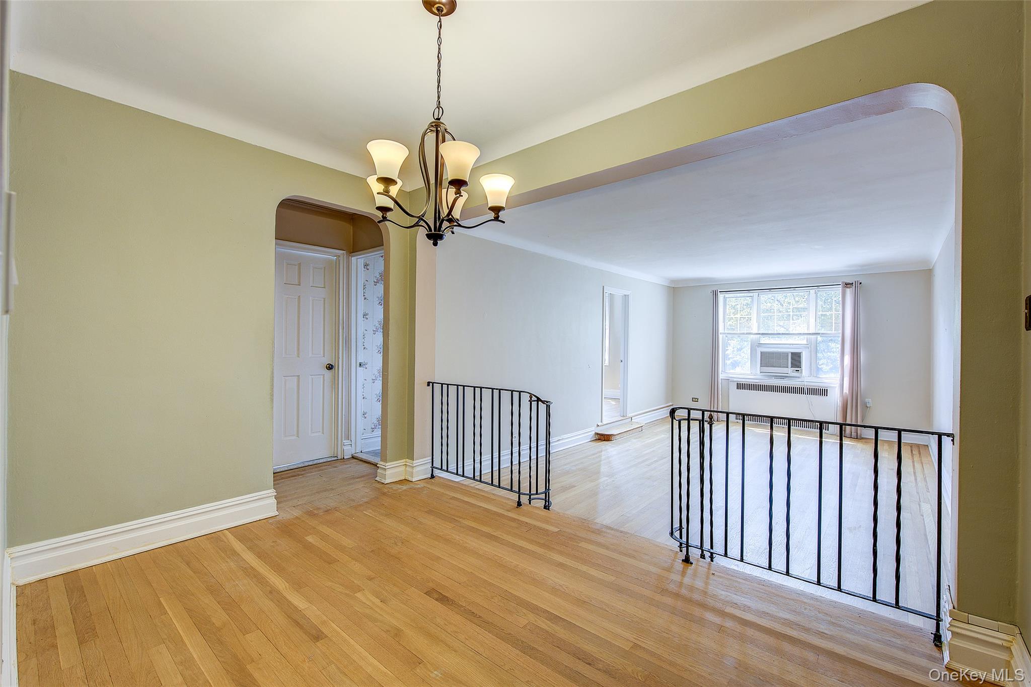 77-15 113th Street # 5L, Forest Hills, NY 11375