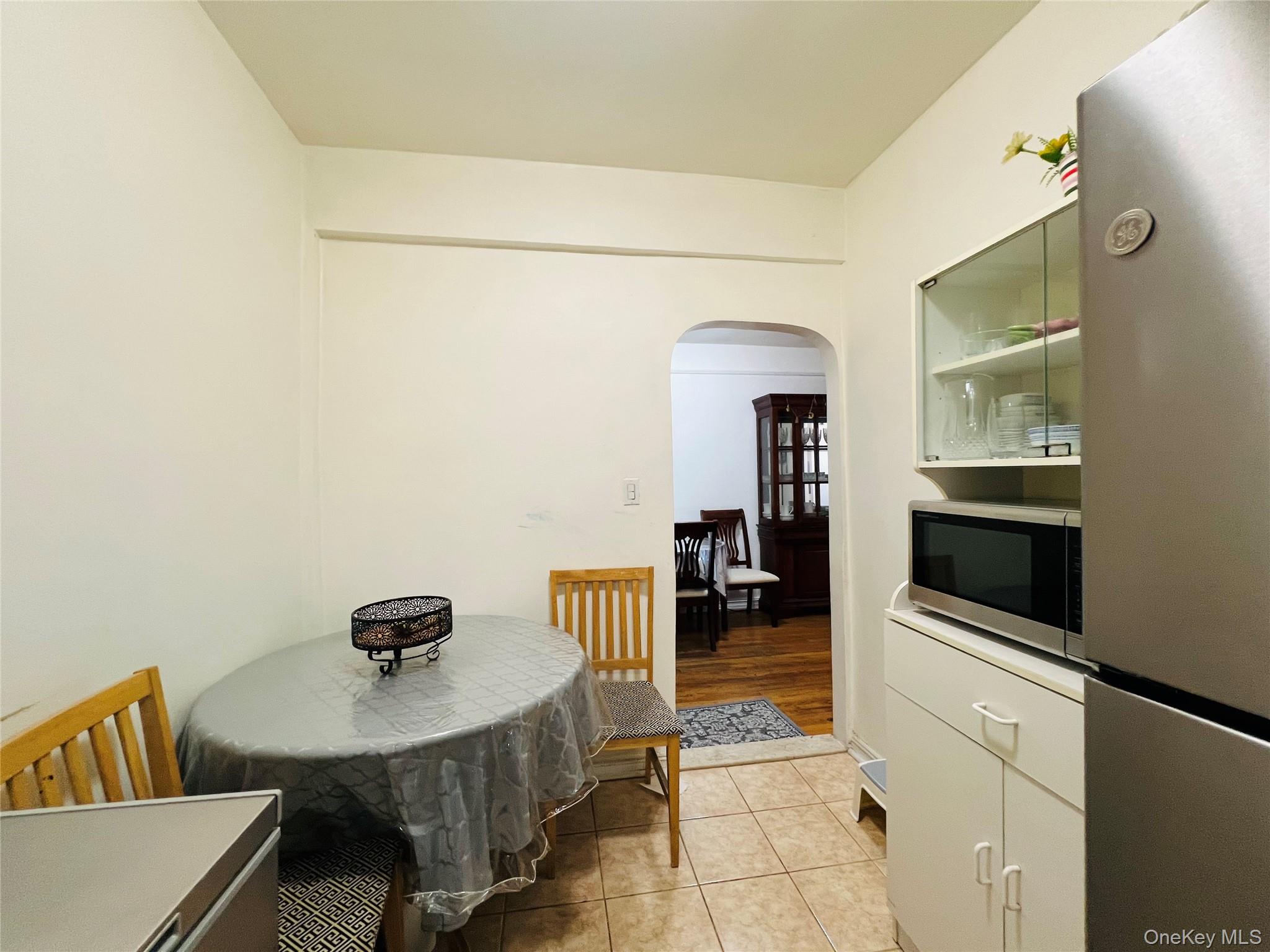 9211 35th Avenue # 4N, Jackson Heights, NY 11372