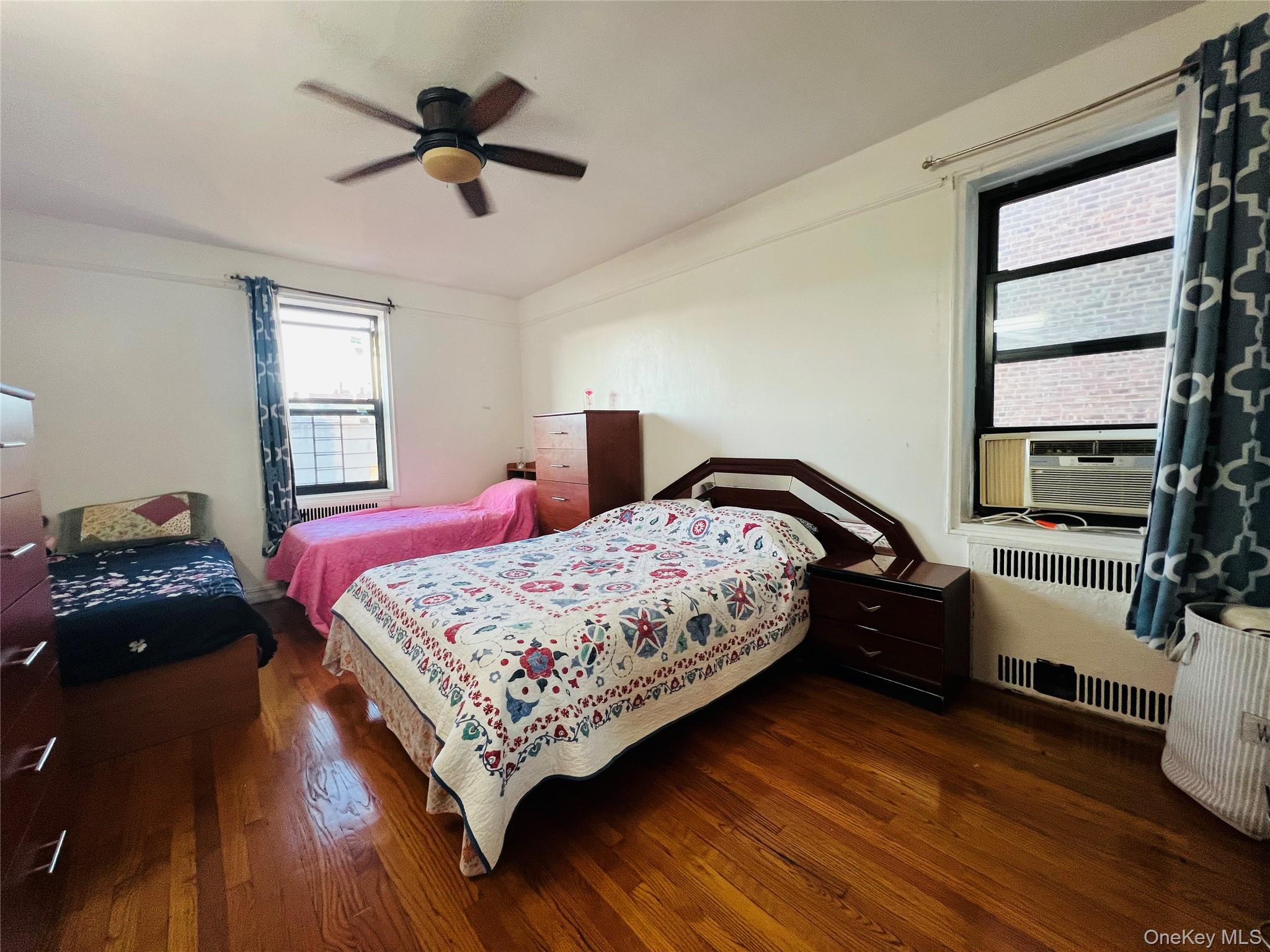 9211 35th Avenue # 4N, Jackson Heights, NY 11372