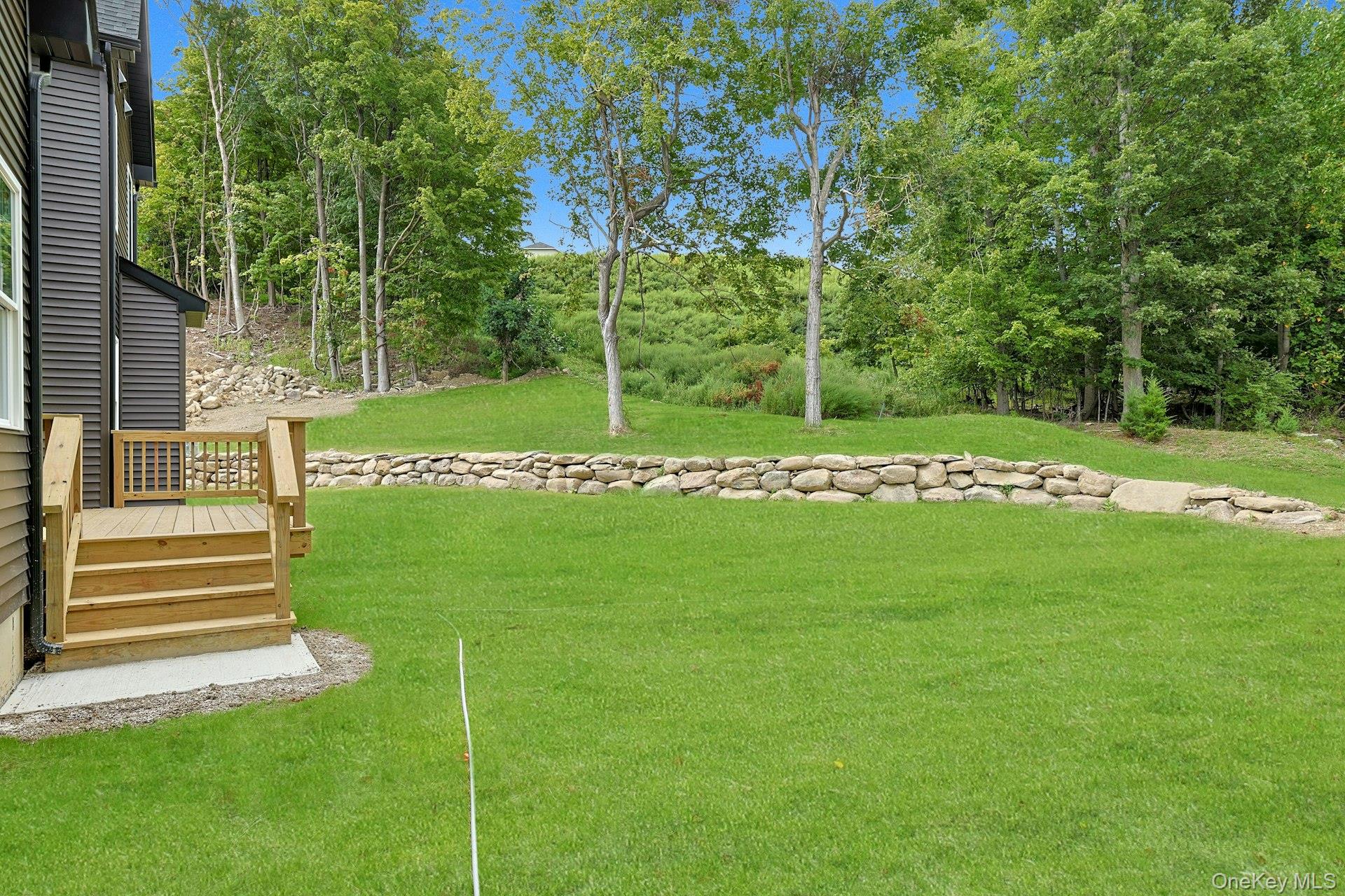 86 Frank Street, New Windsor, NY 12553