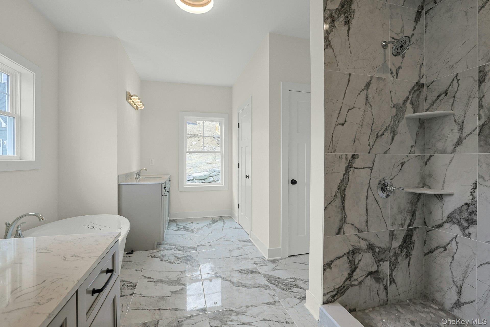 86 Frank Street, New Windsor, NY 12553