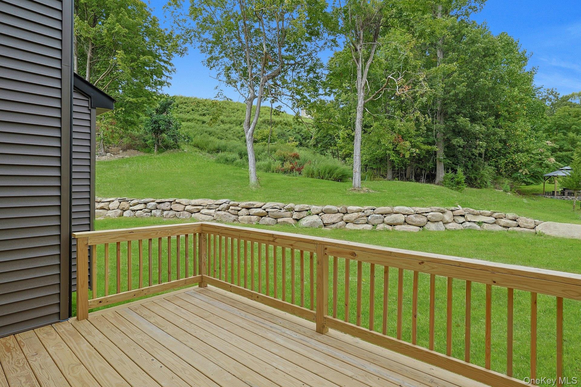 86 Frank Street, New Windsor, NY 12553