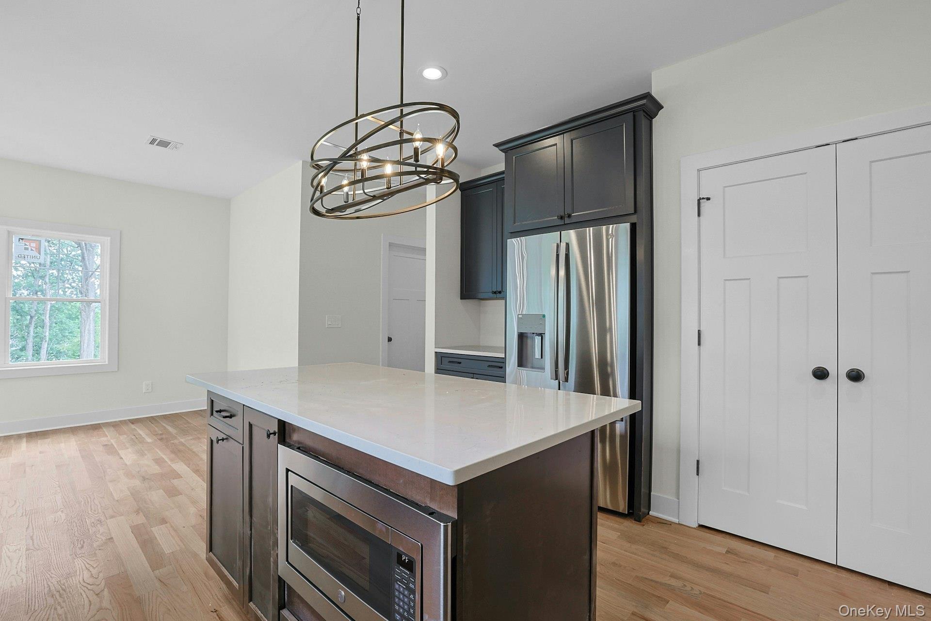 86 Frank Street, New Windsor, NY 12553