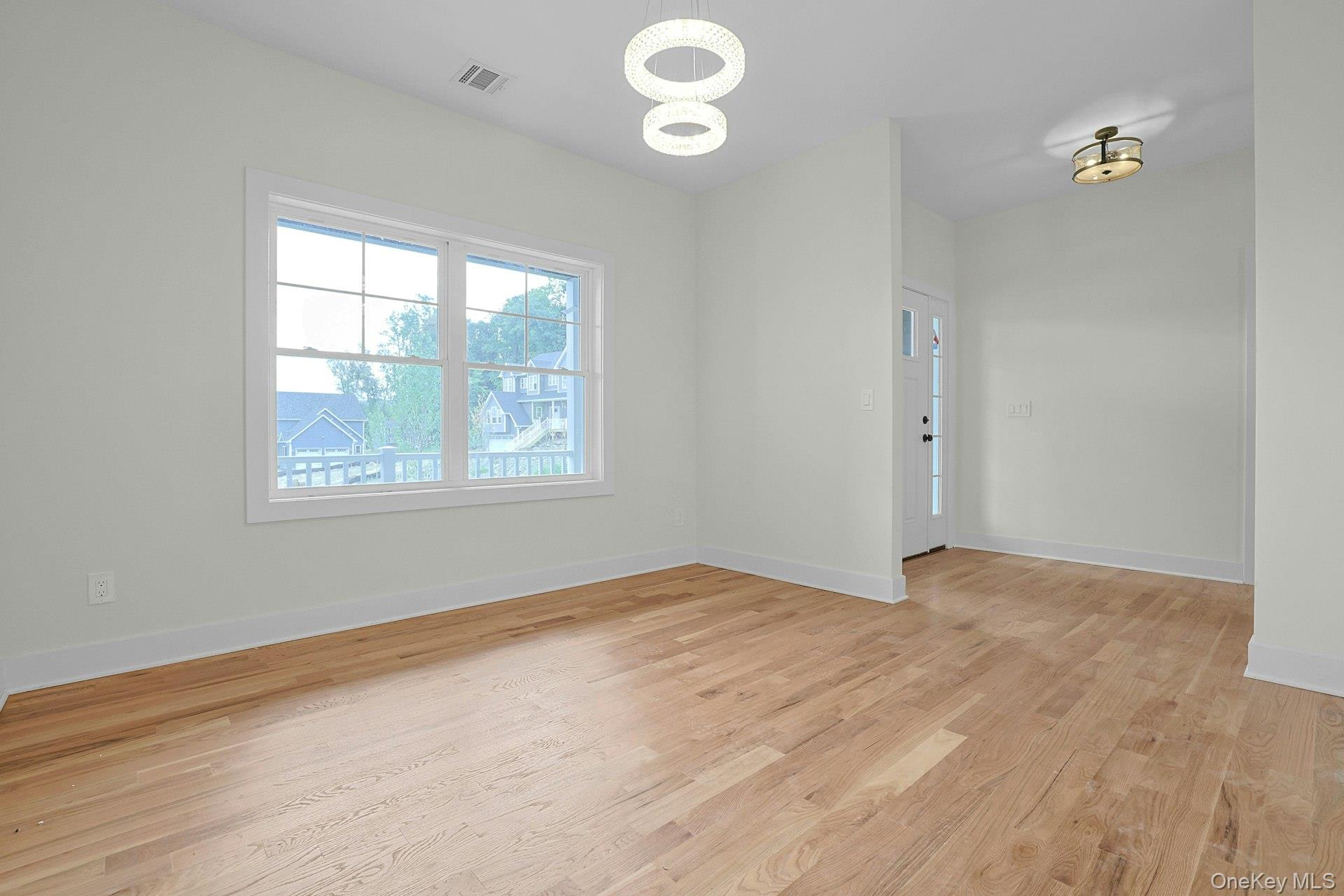 86 Frank Street, New Windsor, NY 12553