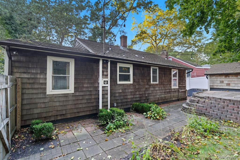 230 Lakeside Trail, Ridge, NY 11961