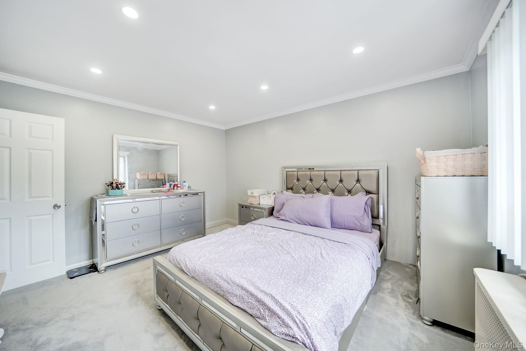 224-17 Hillside Avenue # Upper, Queens Village, NY 11427