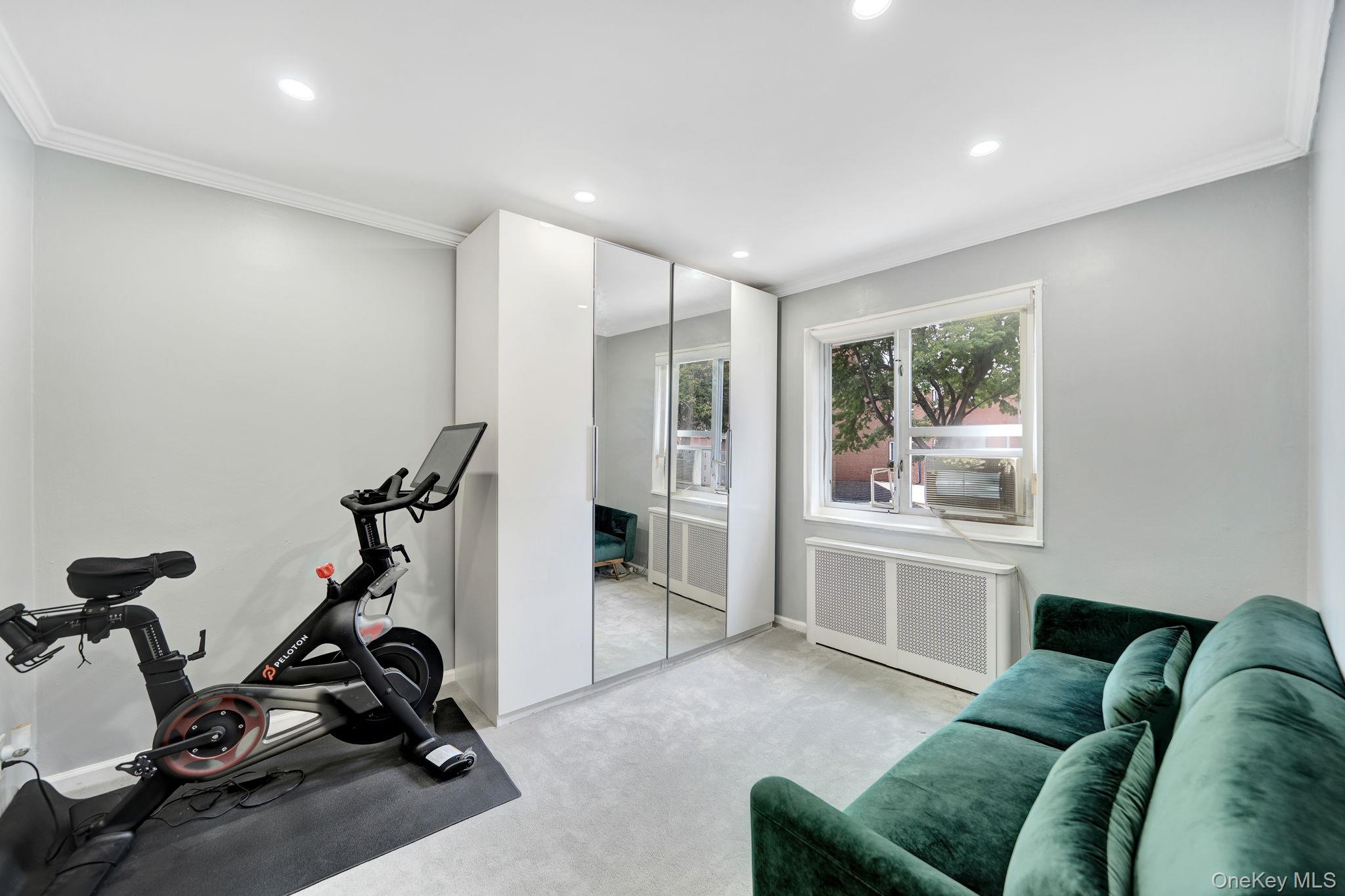 224-17 Hillside Avenue # Upper, Queens Village, NY 11427