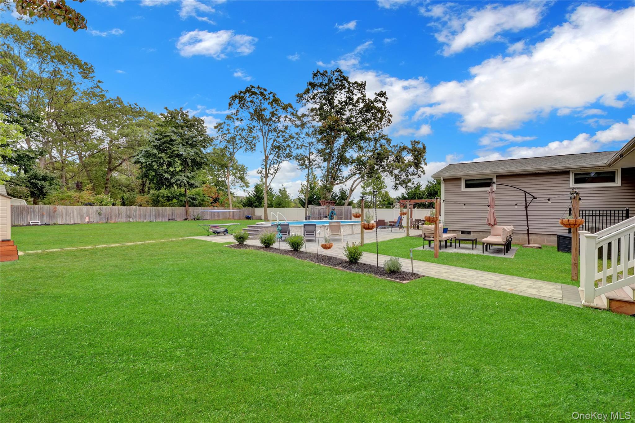 627 Sycamore Avenue, Bohemia, NY 11716