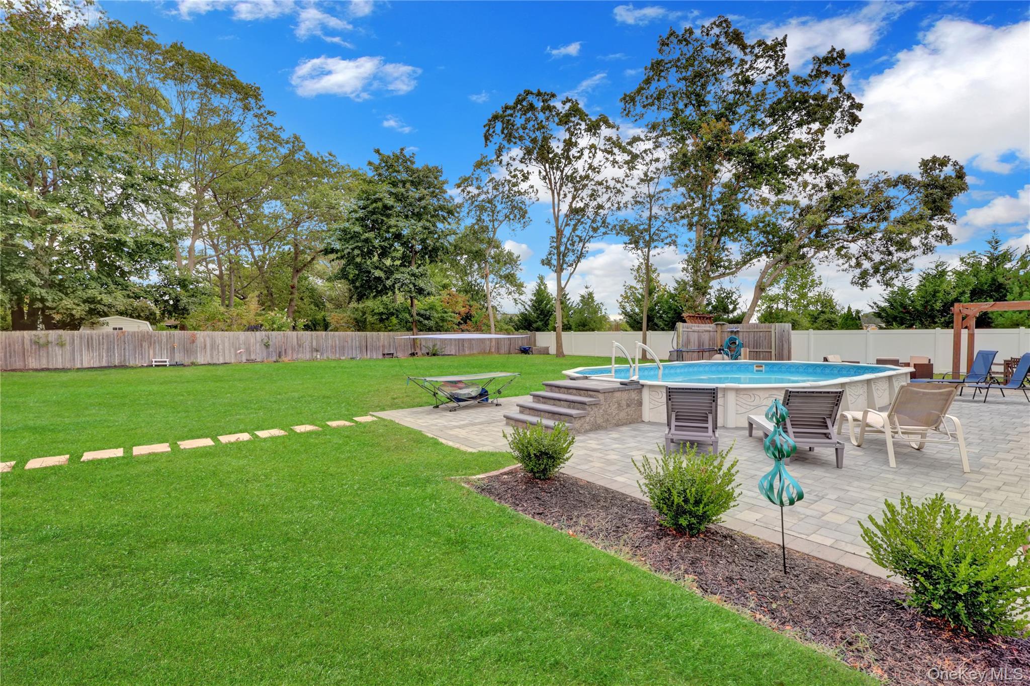 627 Sycamore Avenue, Bohemia, NY 11716